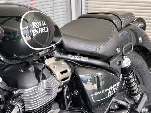 ROYAL ENFIELD Super Meteor 650 Astral-image-7