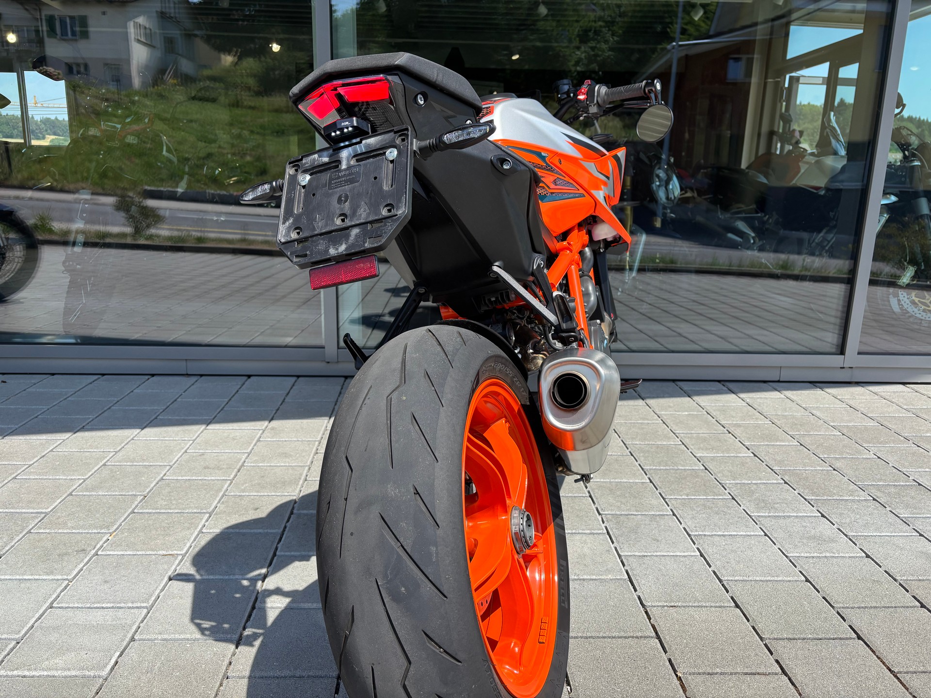 KTM 1290 Super Duke R-image-3
