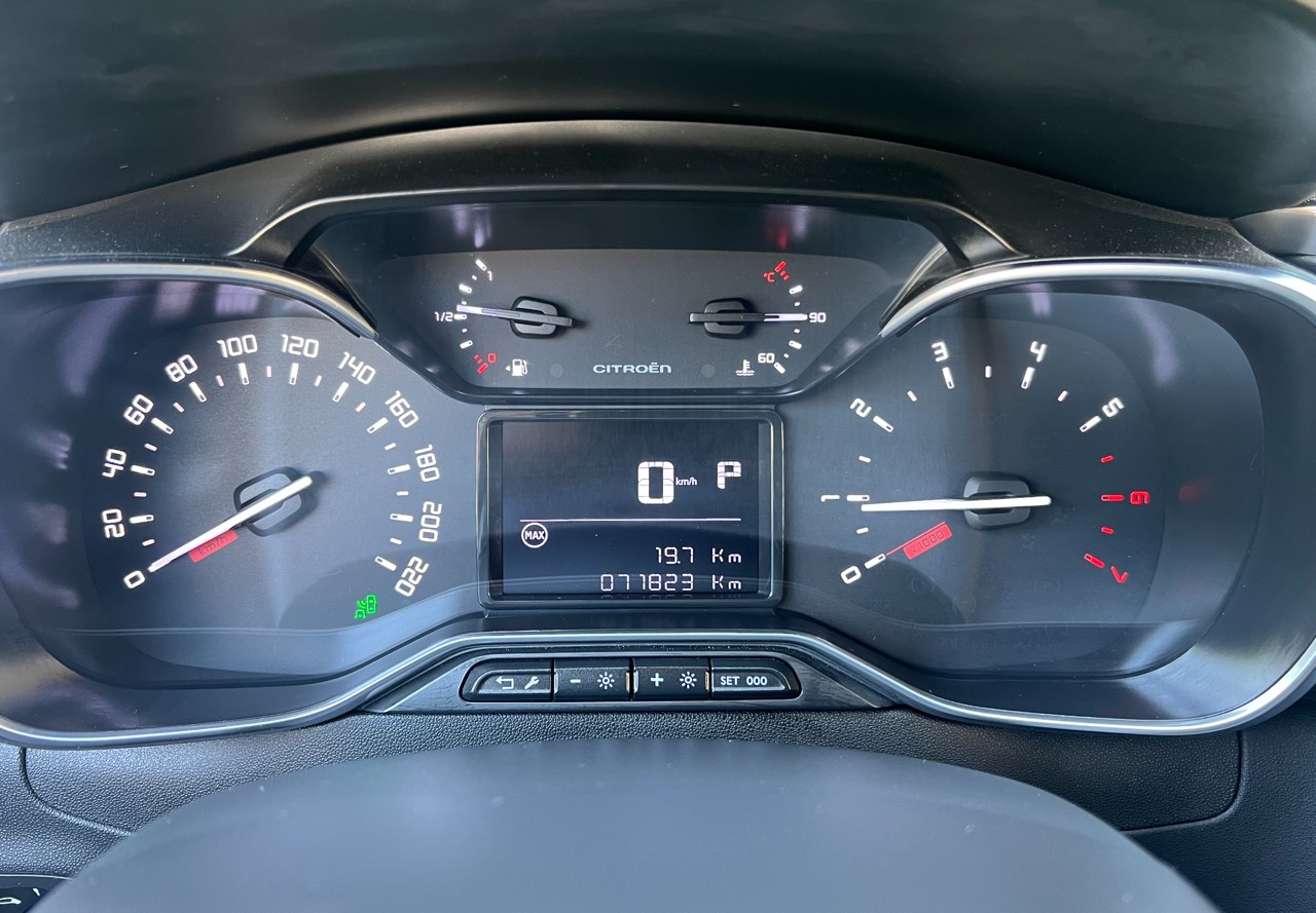 CITROEN C3 1.2i PureTech Feel EAT-image-11