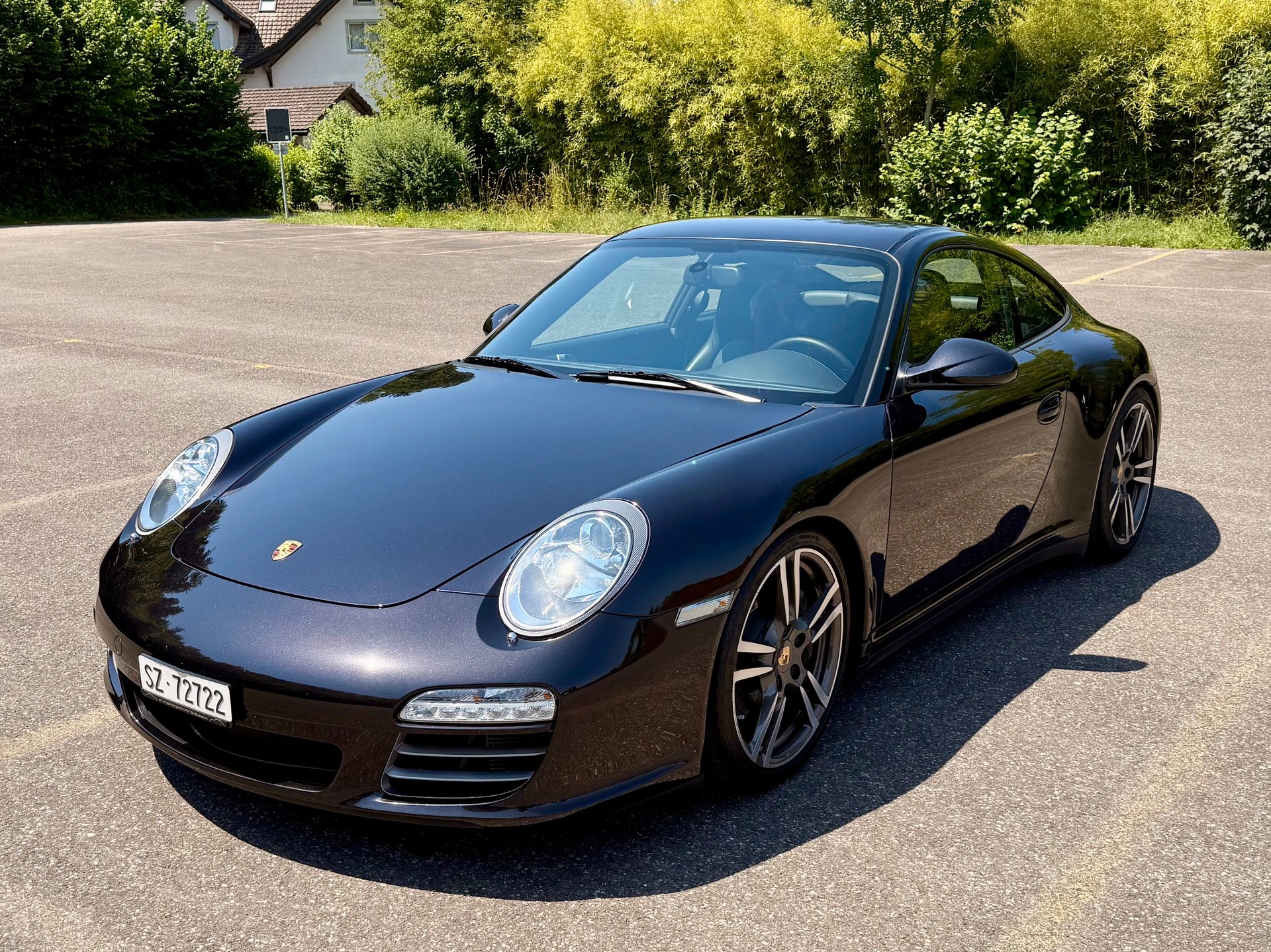PORSCHE 997.2 Carrera 4 Coupé-image-1
