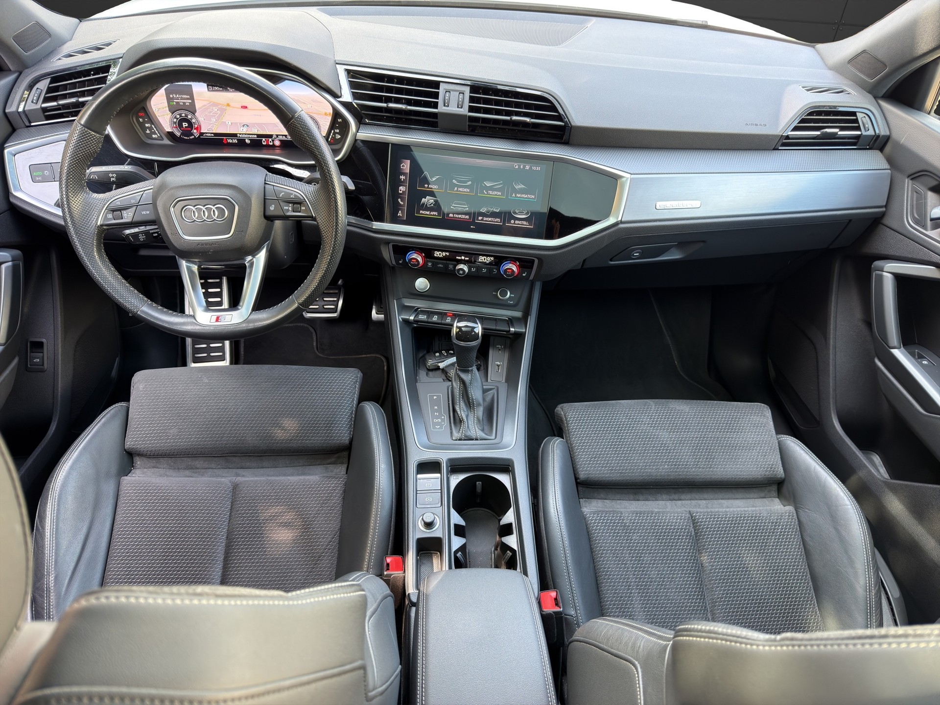 AUDI Q3 Sportback 45 TFSI S line quattro S-tronic Pano/AHK-image-8