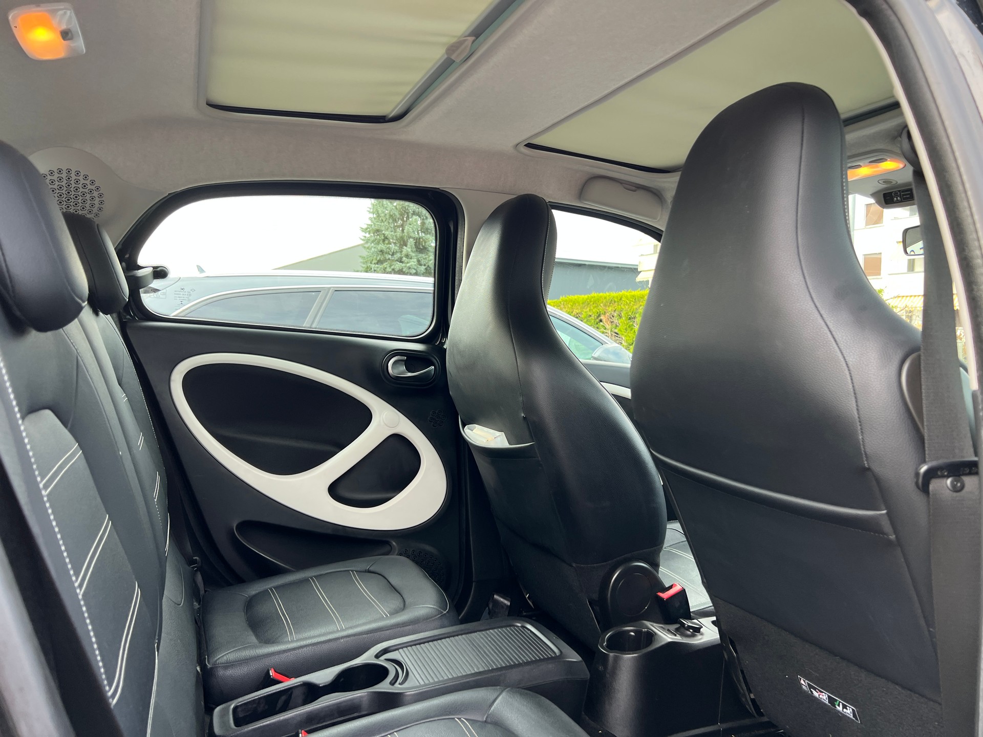 SMART forfour edition # 1-image-14