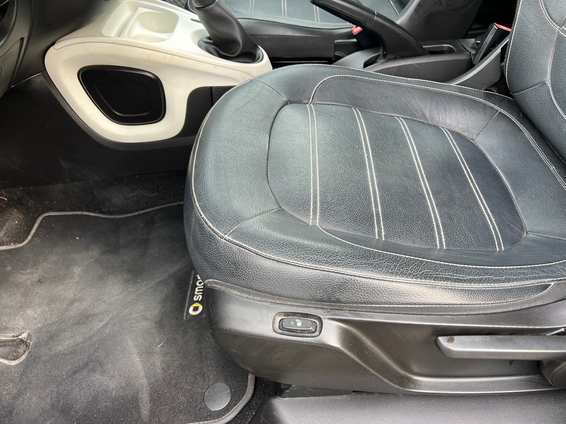 SMART forfour edition # 1-image-12