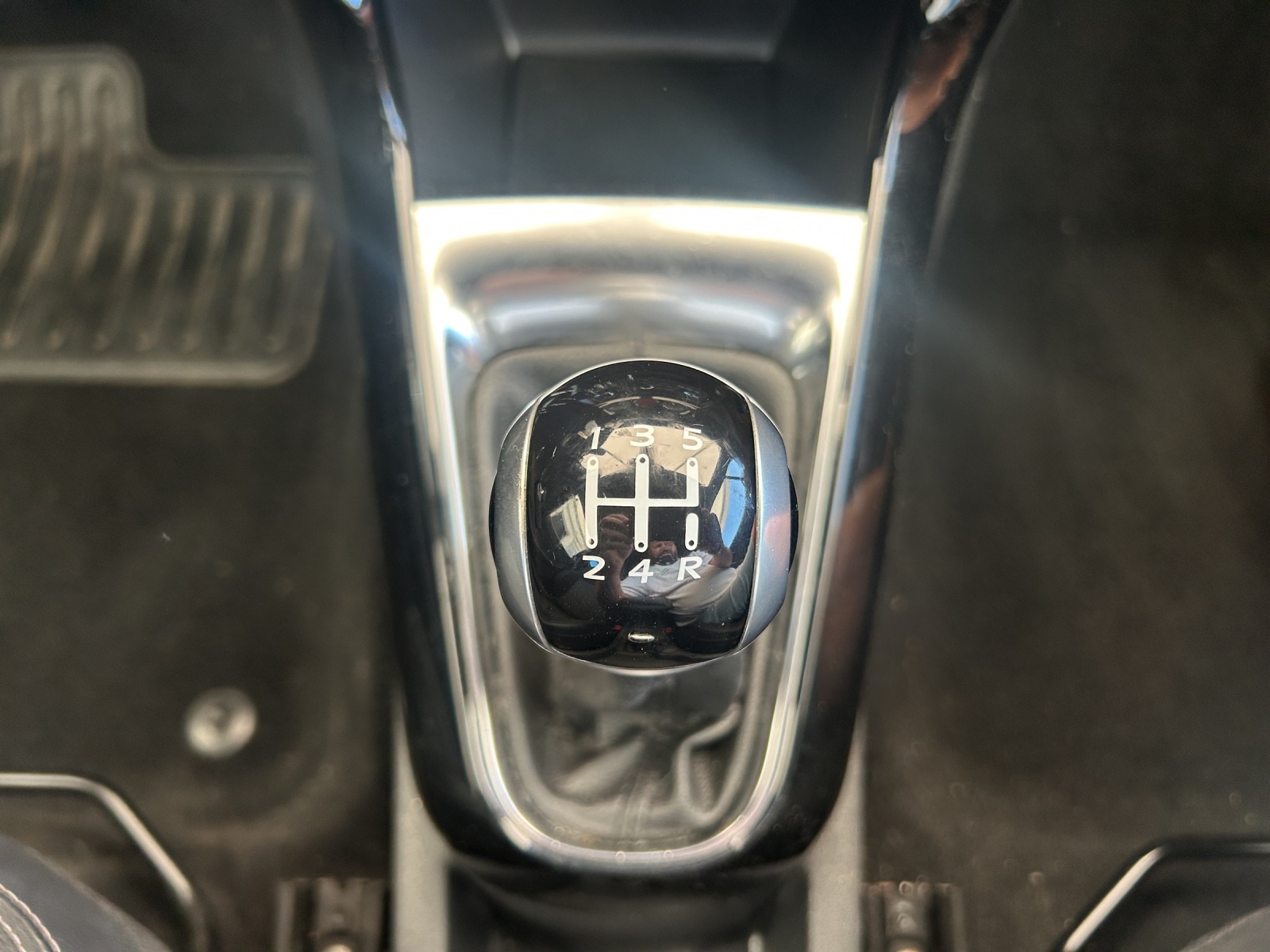 DS AUTOMOBILES DS3 1.6 16V HDi SO Chic-image-12
