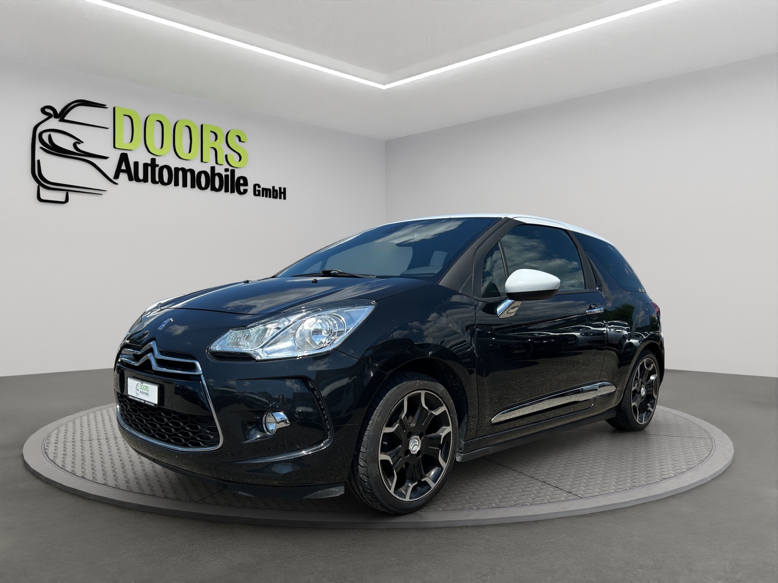 DS AUTOMOBILES DS3 1.6 16V HDi SO Chic-image-2