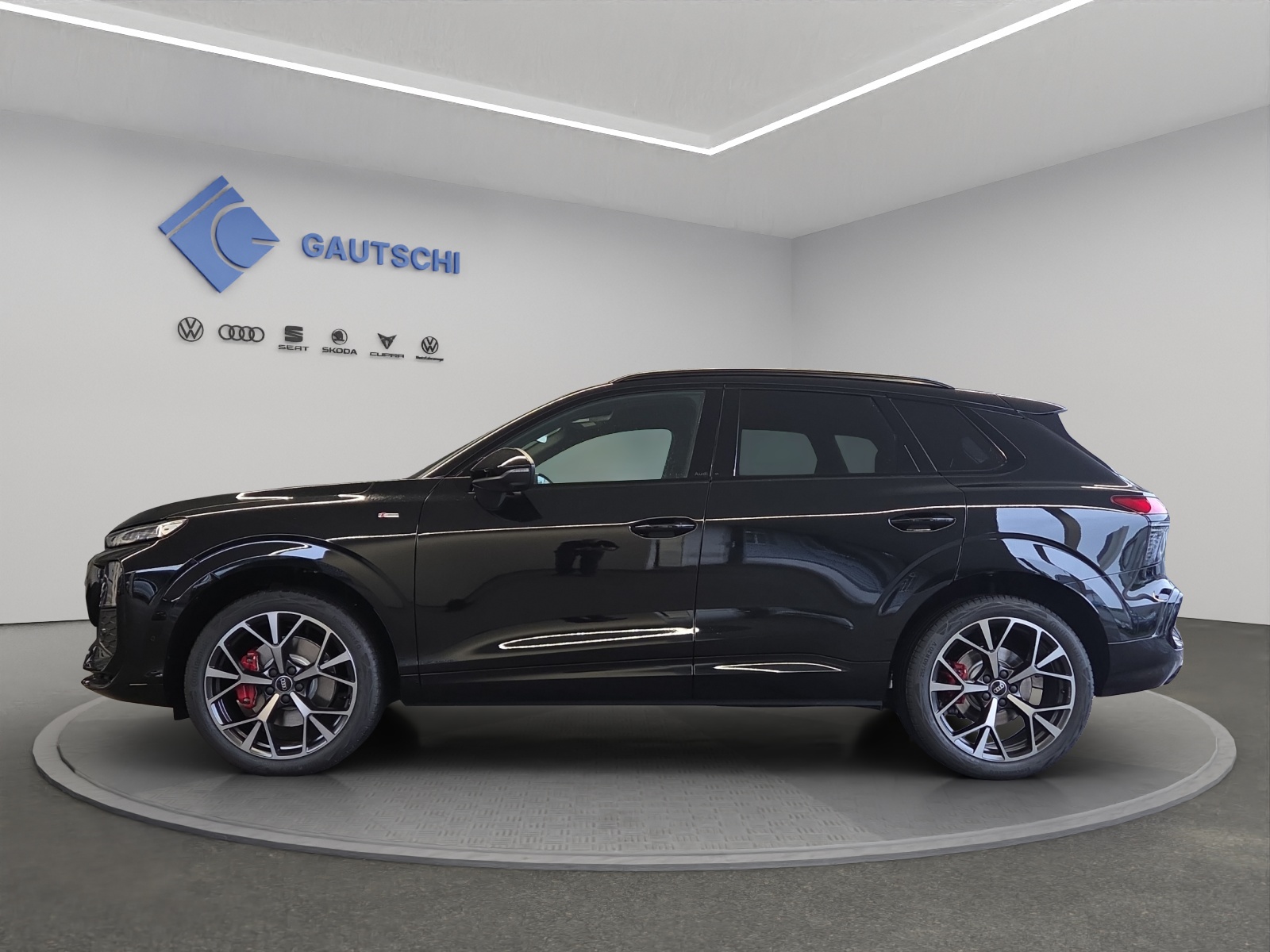 AUDI Q3 SUV TFSI quattro 195 kW S tronic-image-1