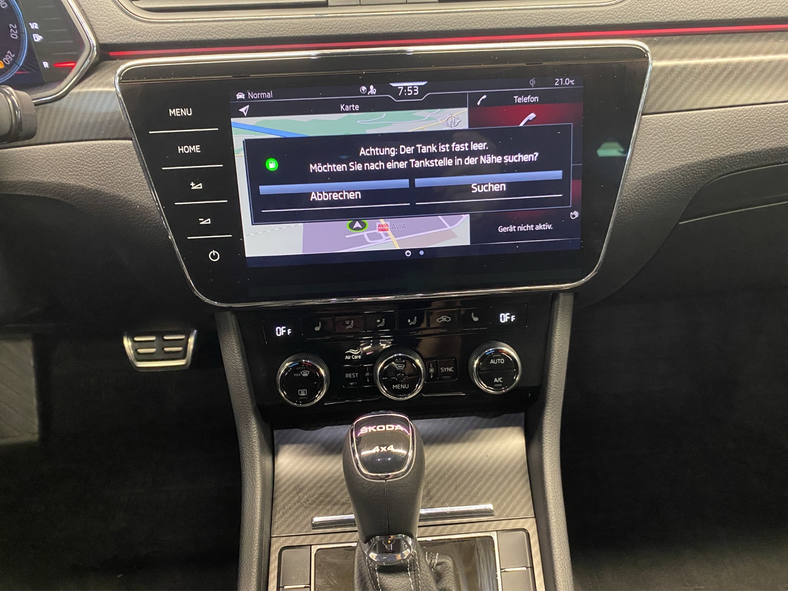 SKODA Superb Combi 2.0 TSI SportLine 4x4 DSG-image-10