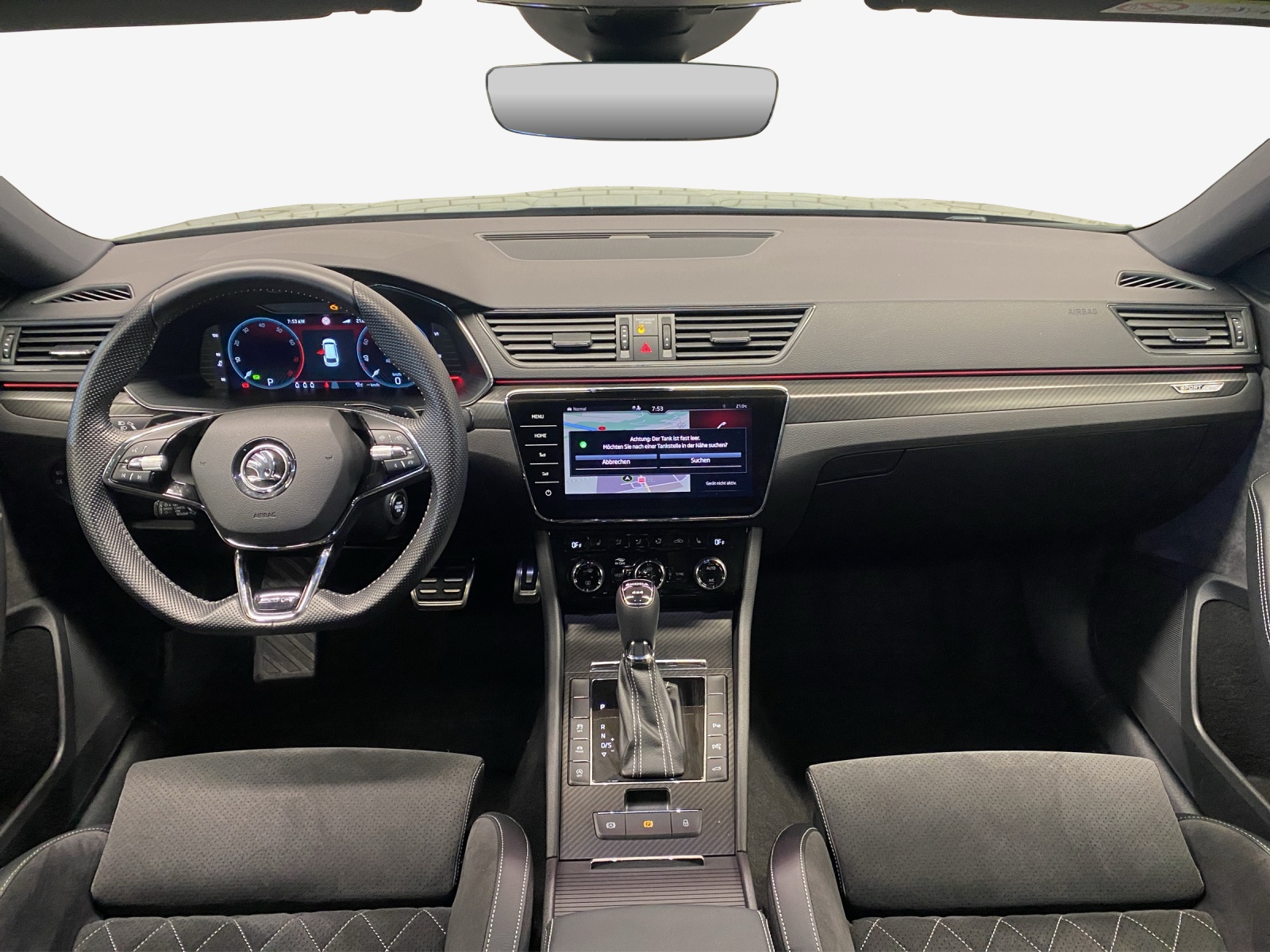 SKODA Superb Combi 2.0 TSI SportLine 4x4 DSG-image-8