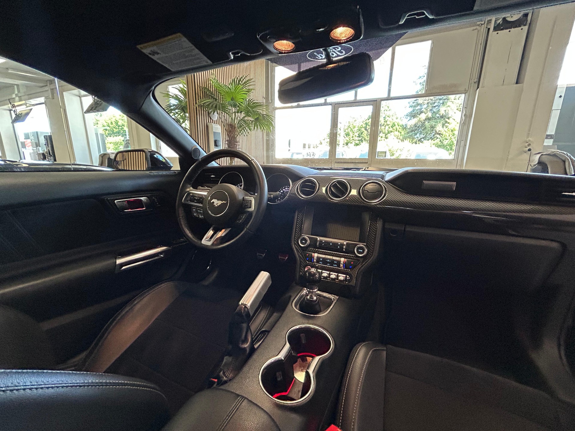 FORD Mustang Coupé 5.0 V8 GT-image-7
