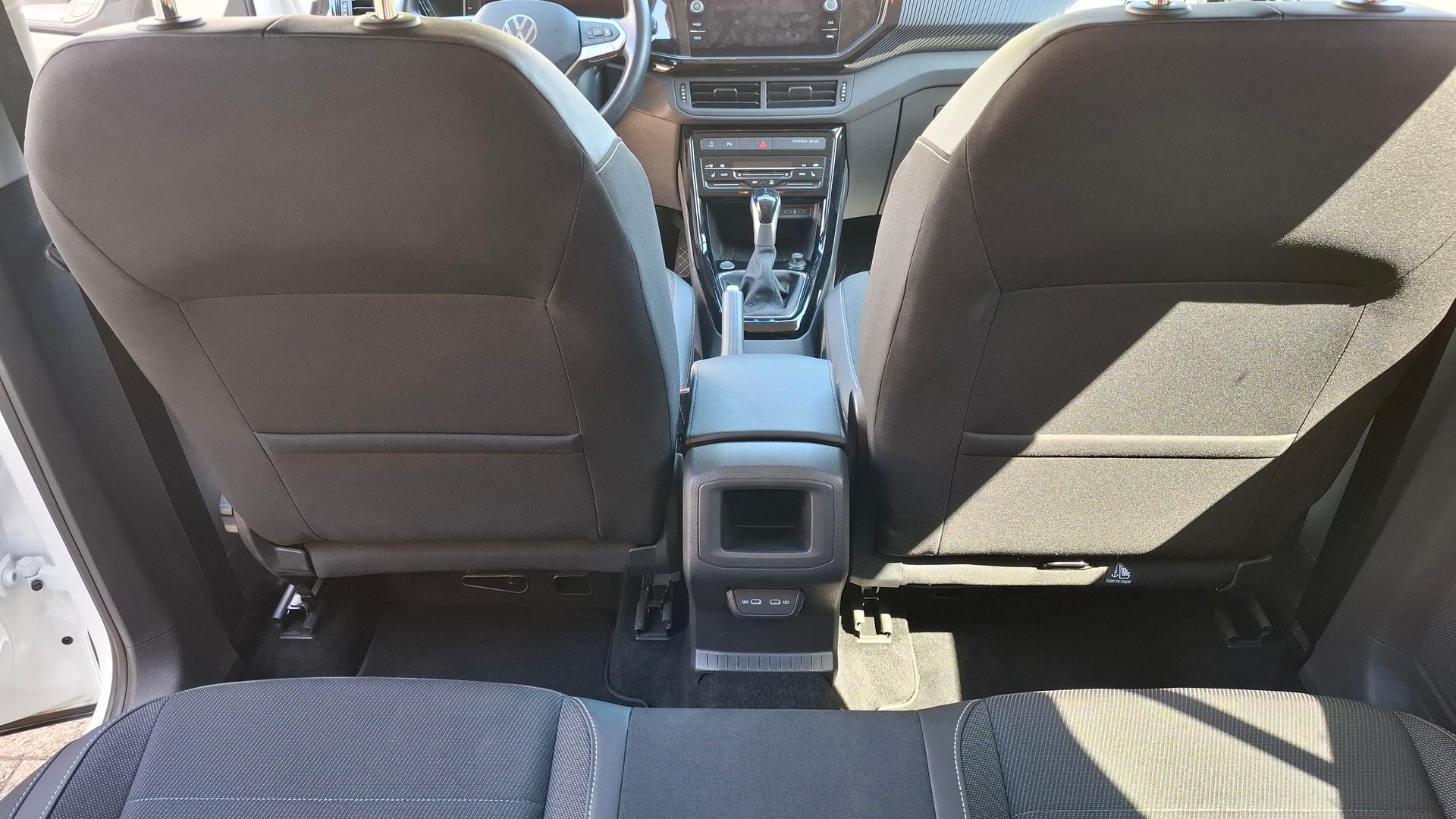 VW 1.0 TSI 110 Life DSG-image-10