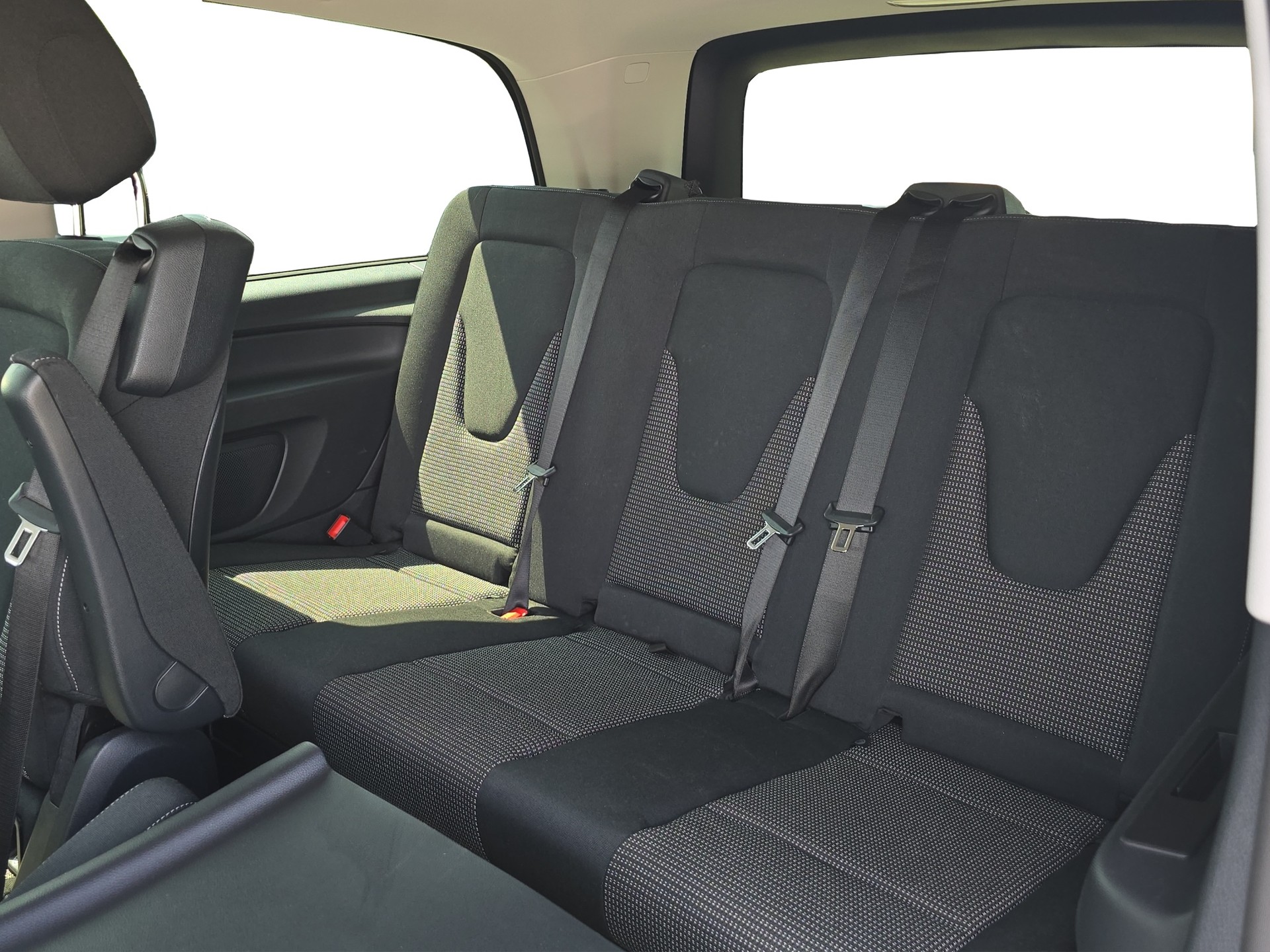 MERCEDES-BENZ Vito 119 CDI Lang Tourer 9G-Tronic 4M Pro-image-10