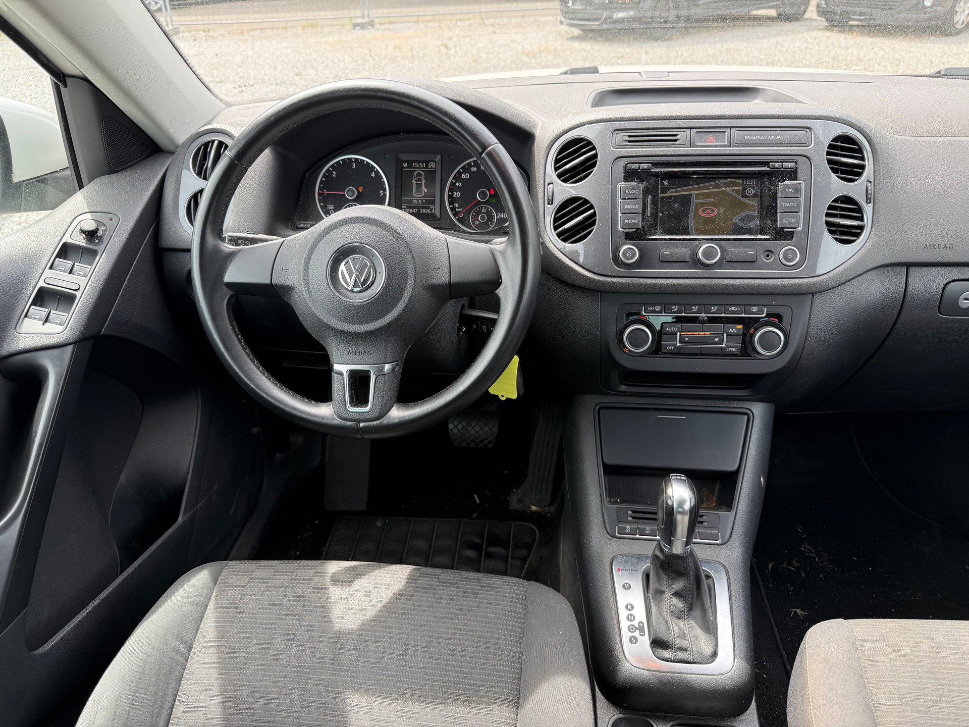 VW Tiguan 2.0 TDI BlueMotion Trend&Fun 4Motion DSG-image-9