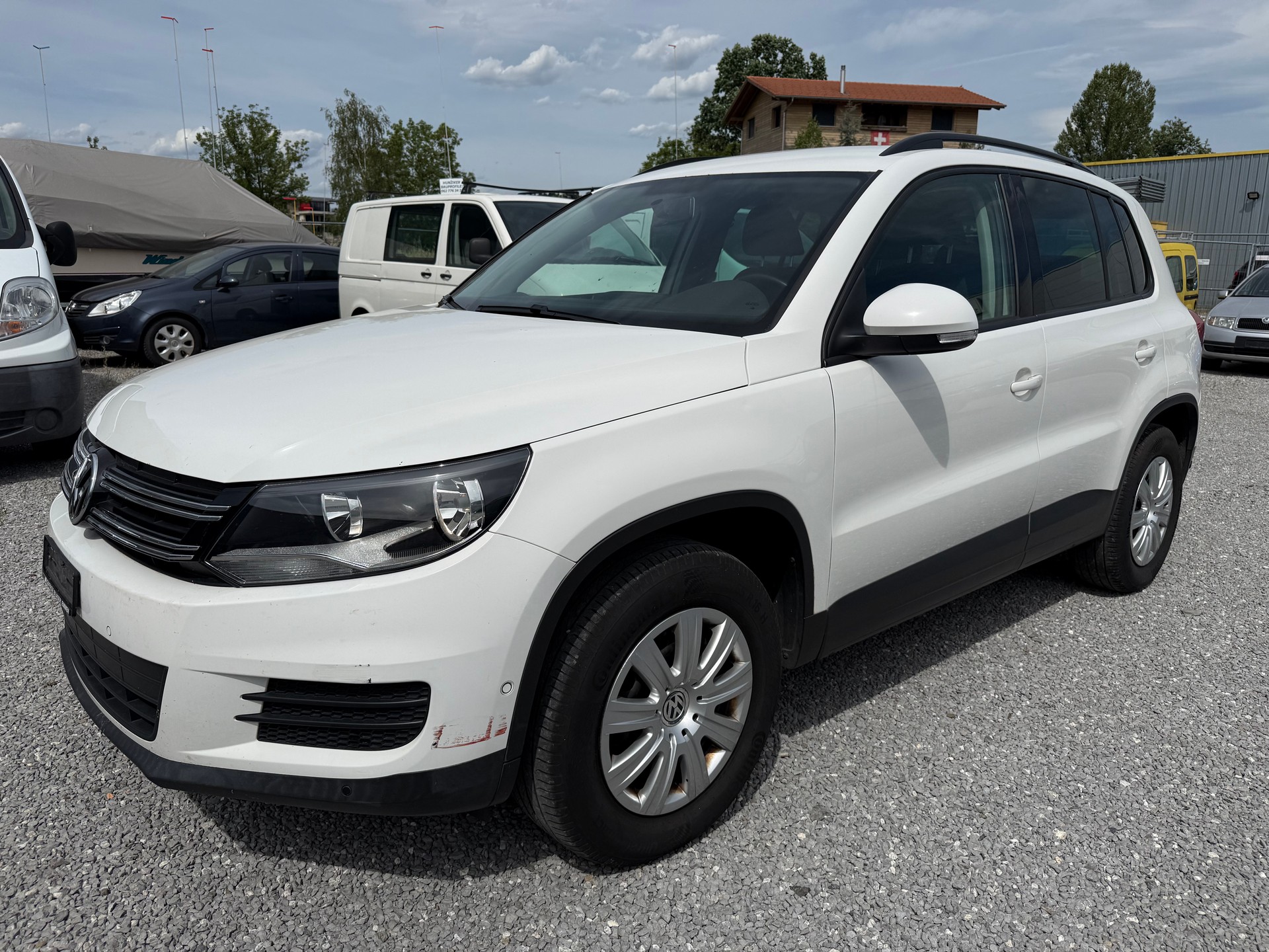 VW Tiguan 2.0 TDI BlueMotion Trend&Fun 4Motion DSG-image-1