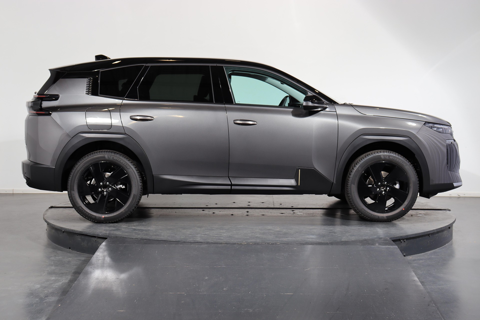 CITROEN C5 Aircross 1.2 Hybrid Max-image-1