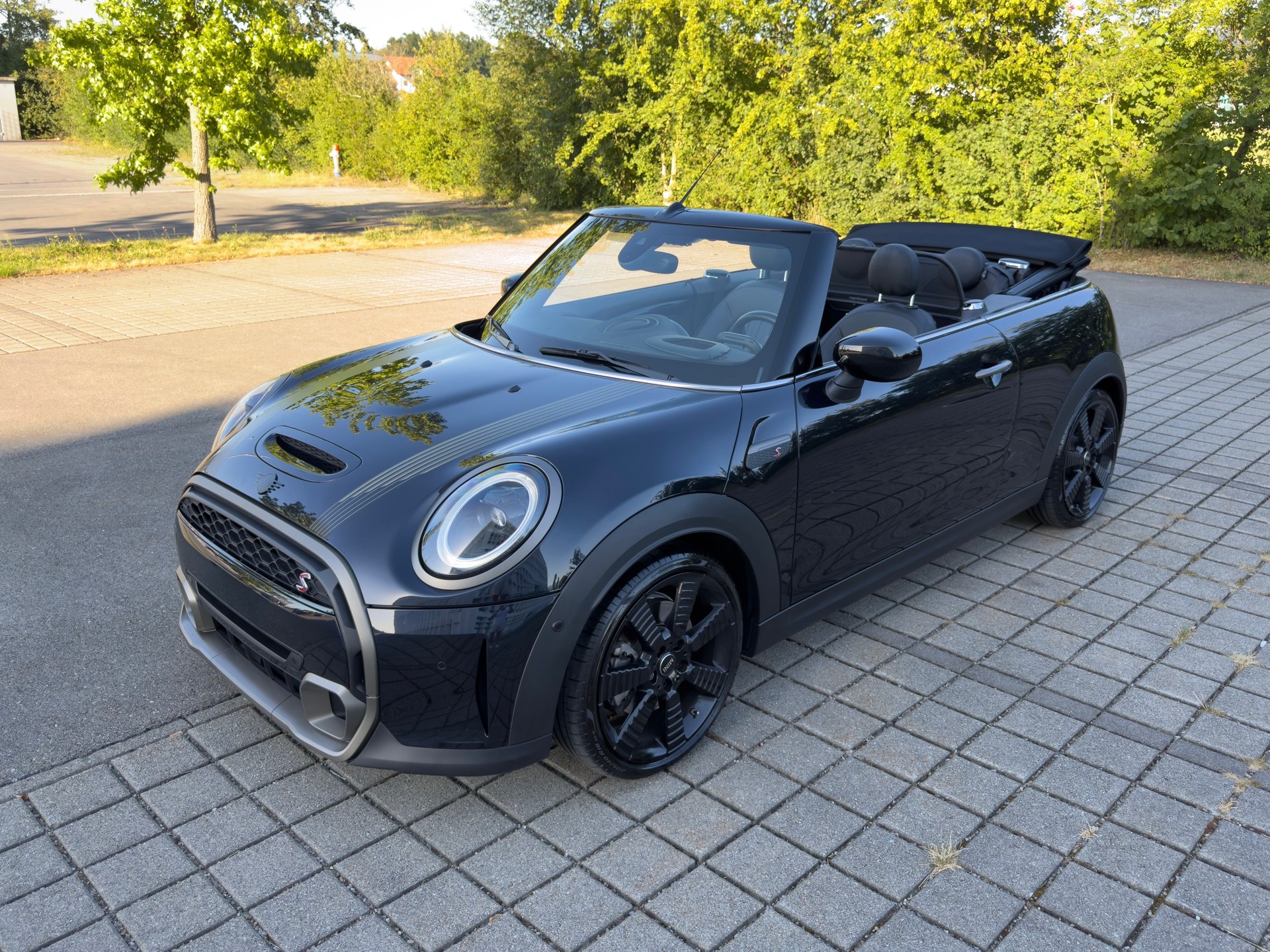 MINI Cooper S Cabriolet Resolute Edition DKG-image-0