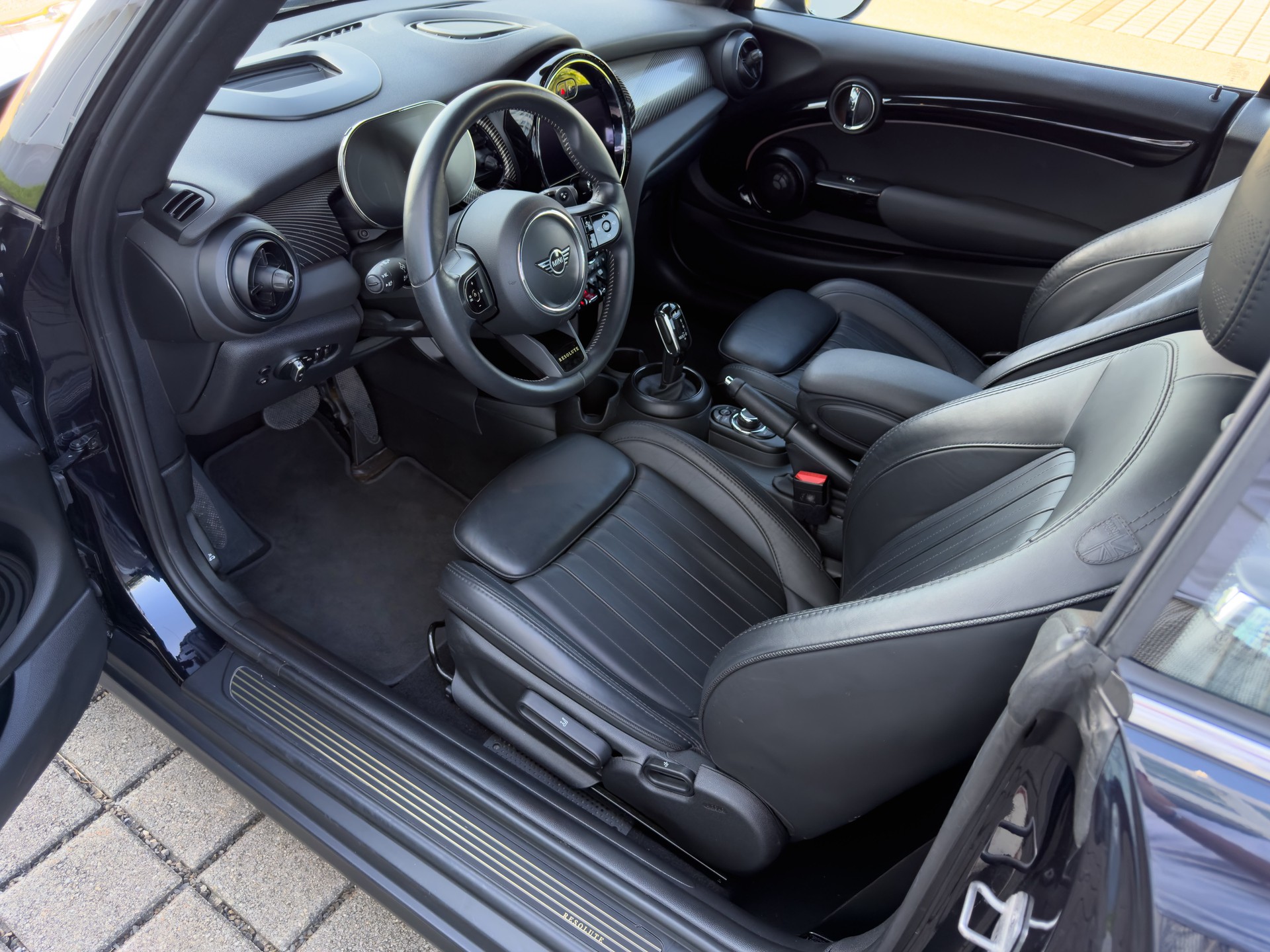 MINI Cooper S Cabriolet Resolute Edition DKG-image-4