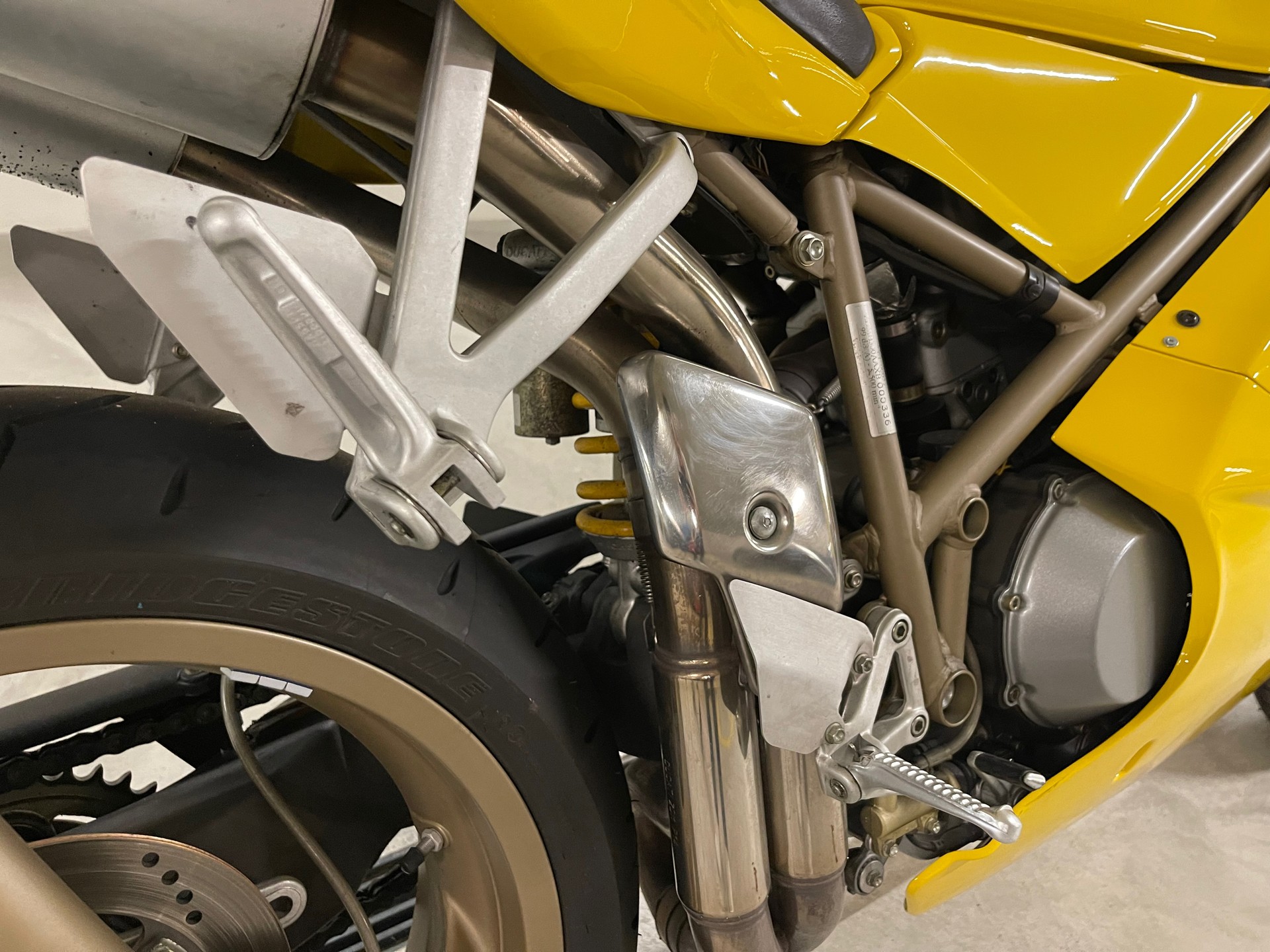 DUCATI 748 Biposto I.E.-image-3