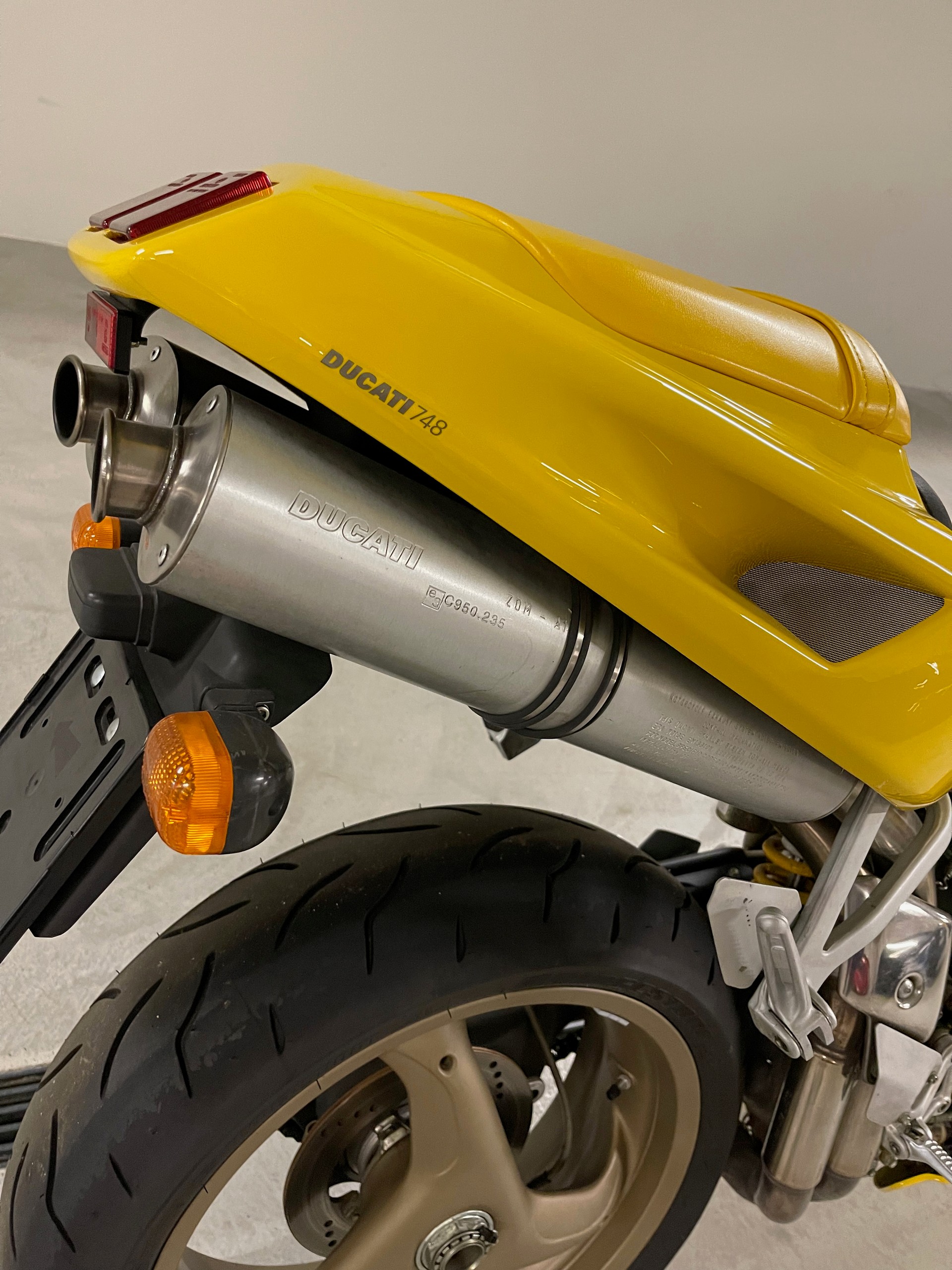 DUCATI 748 Biposto I.E.-image-5