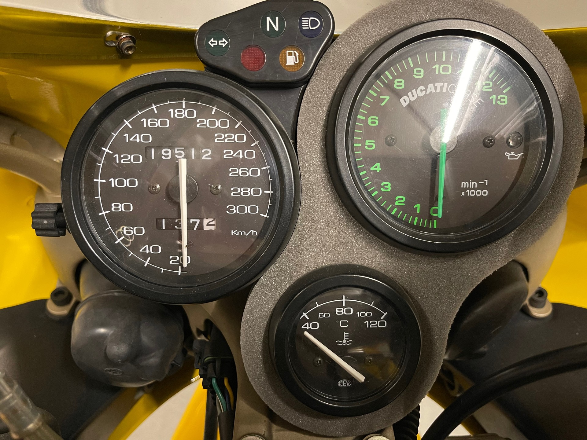 DUCATI 748 Biposto I.E.-image-8