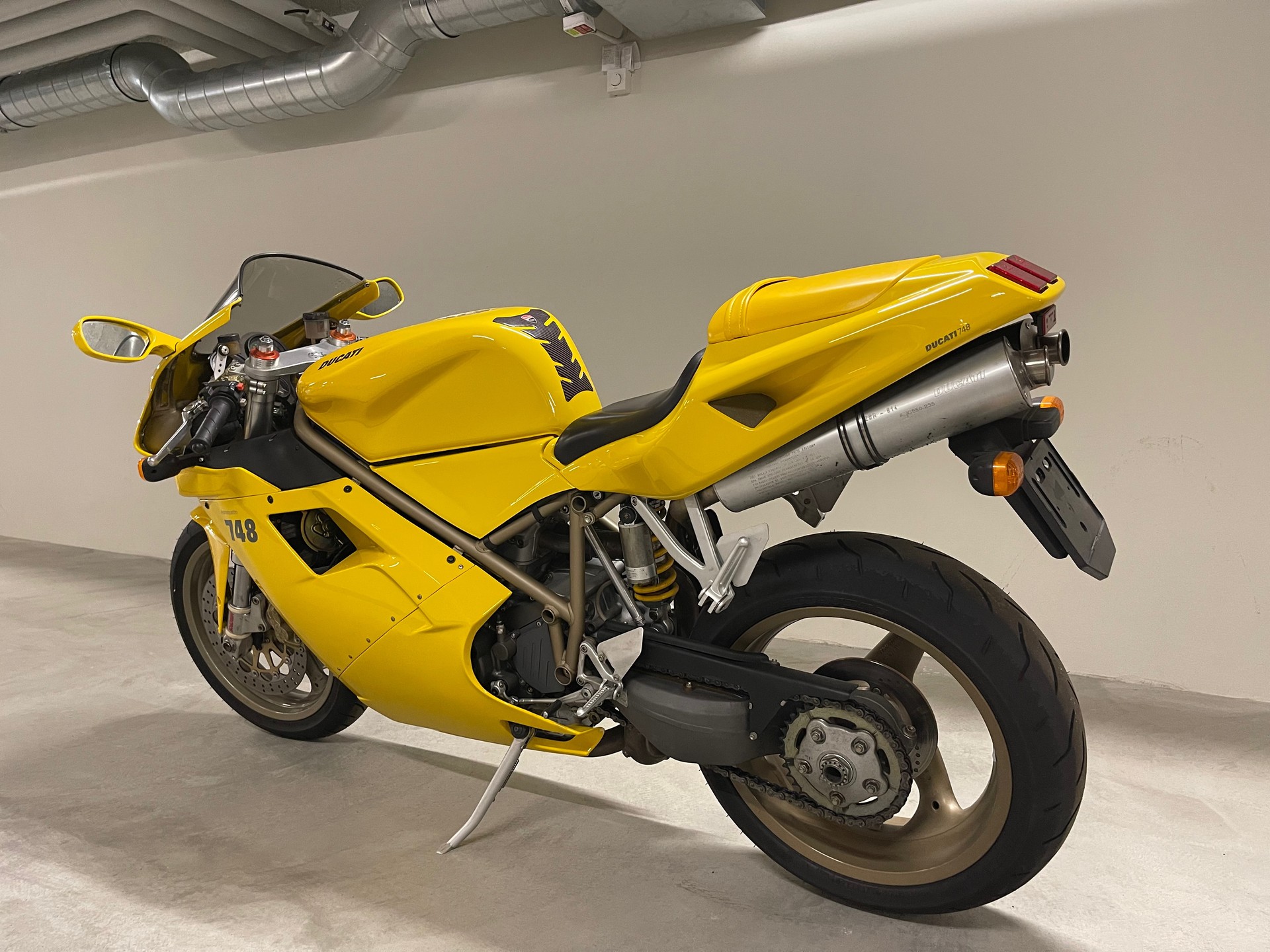 DUCATI 748 Biposto I.E.-image-10