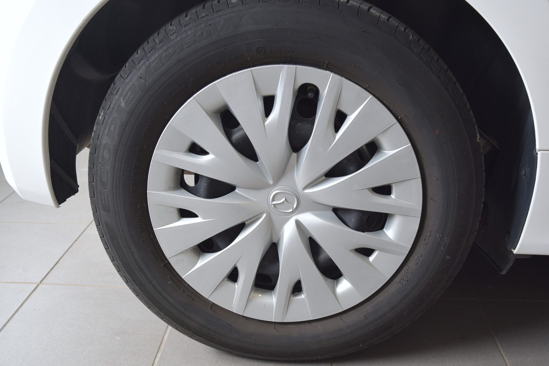 MAZDA 2 Hybrid Pure-image-14