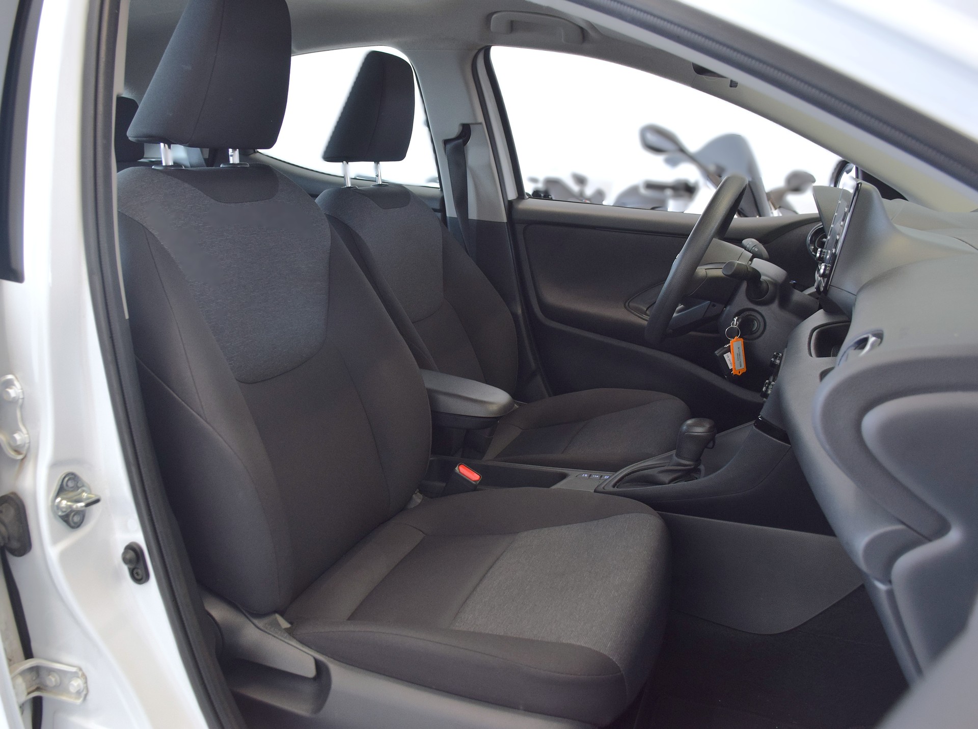 MAZDA 2 Hybrid Pure-image-8