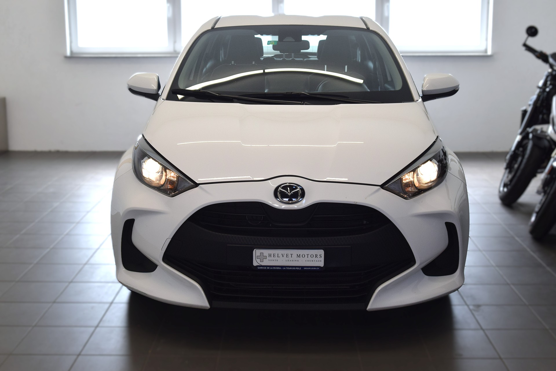 MAZDA 2 Hybrid Pure-image-1