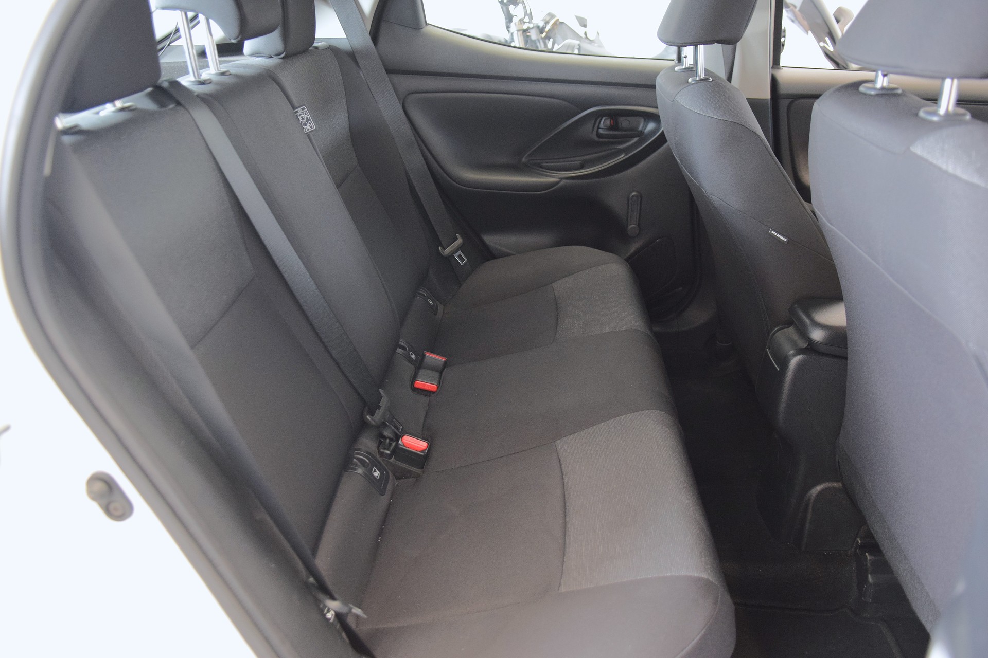 MAZDA 2 Hybrid Pure-image-10