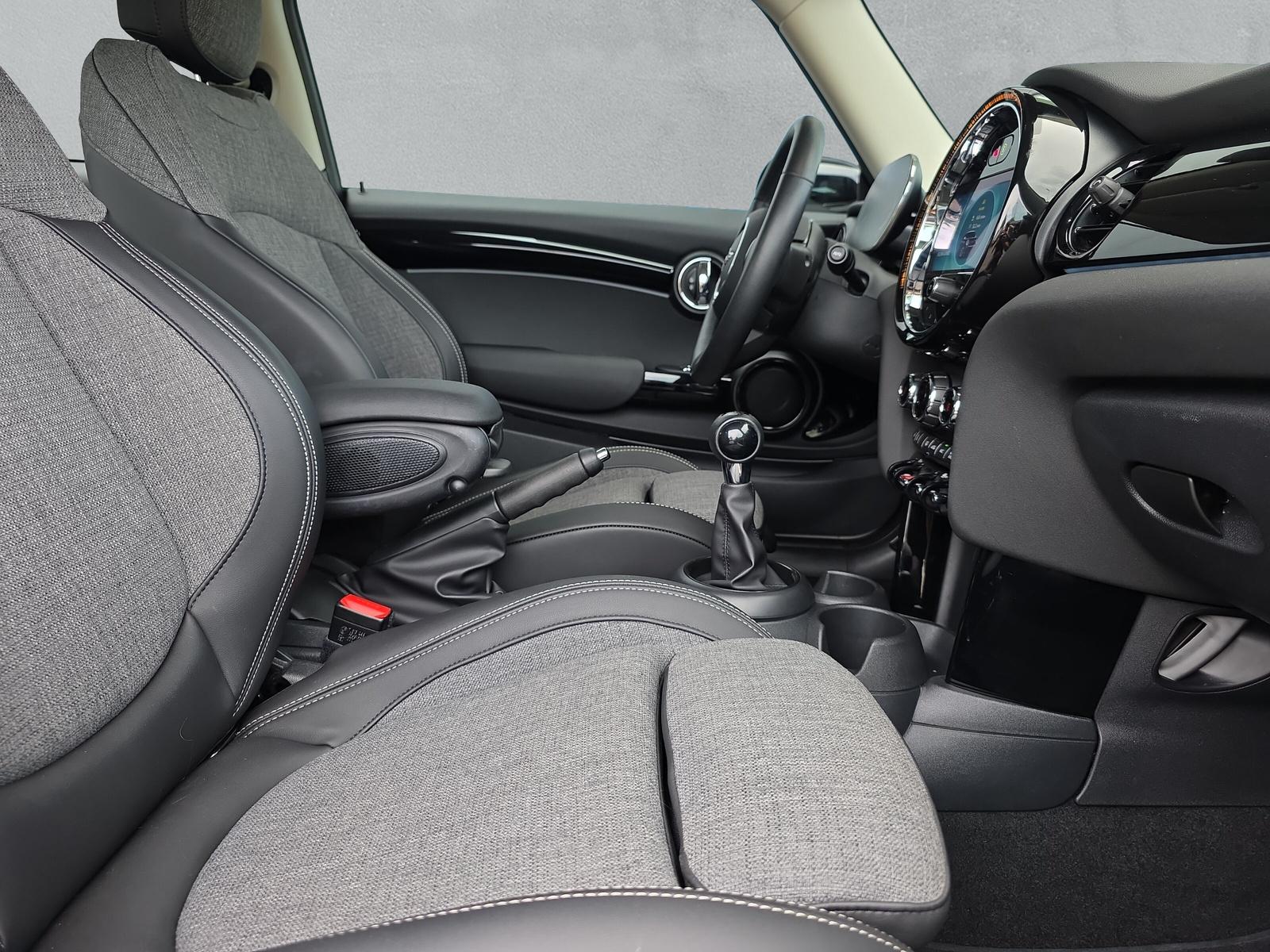 MINI Cooper F56 1.5i (CH)-image-13