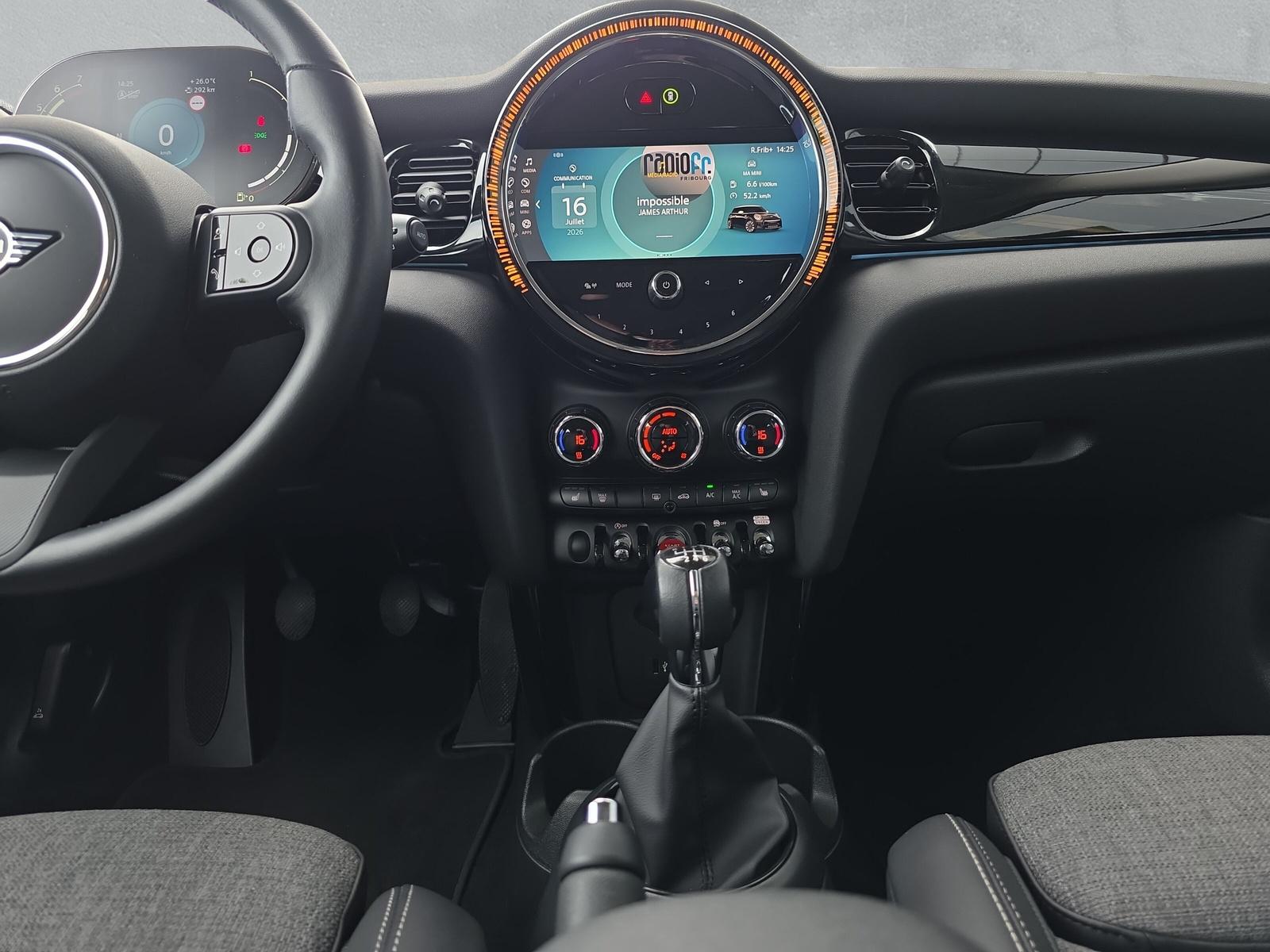 MINI Cooper F56 1.5i (CH)-image-17