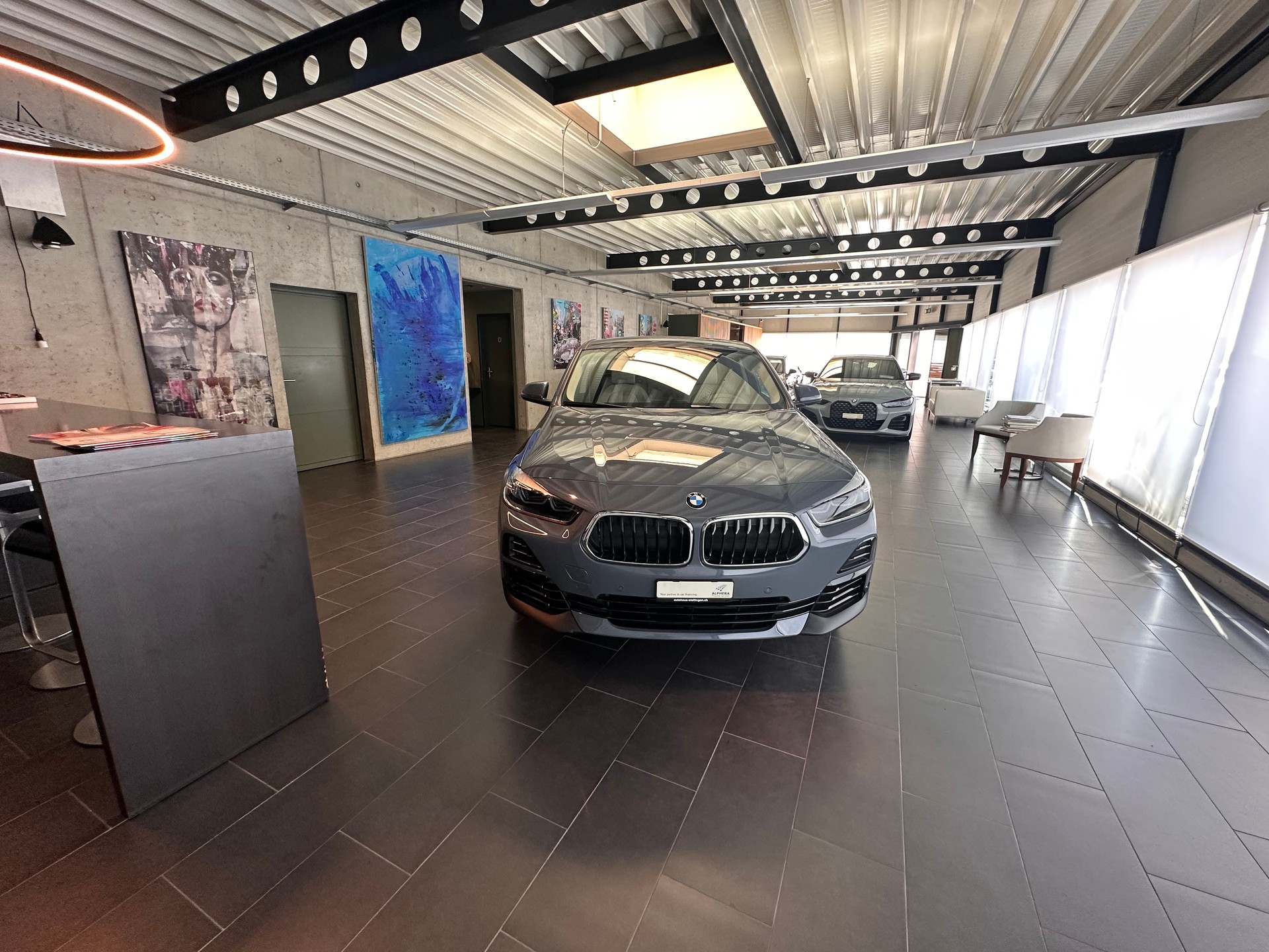 BMW X2 20i xDrive-image-4