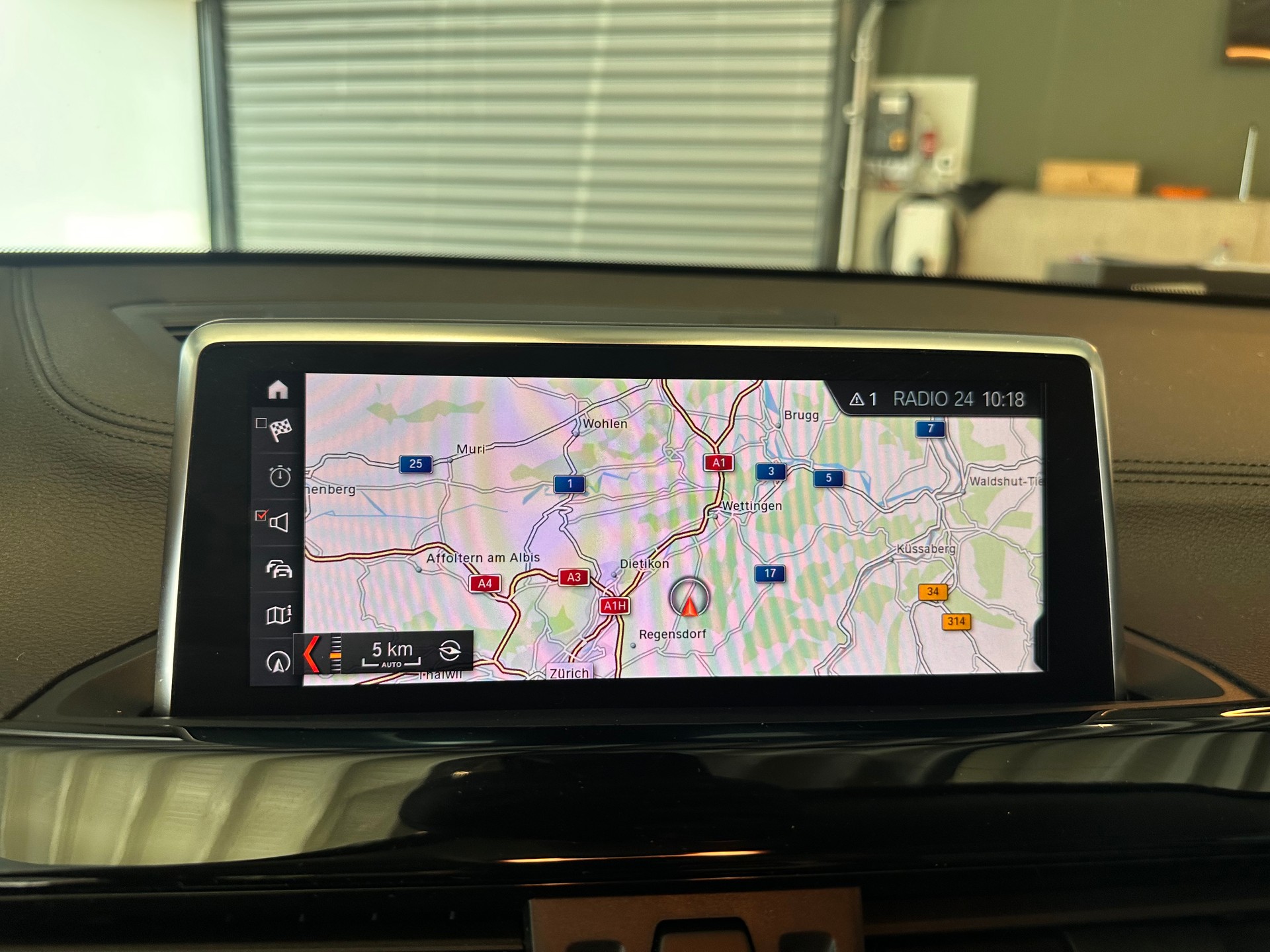 BMW X2 20i xDrive-image-12