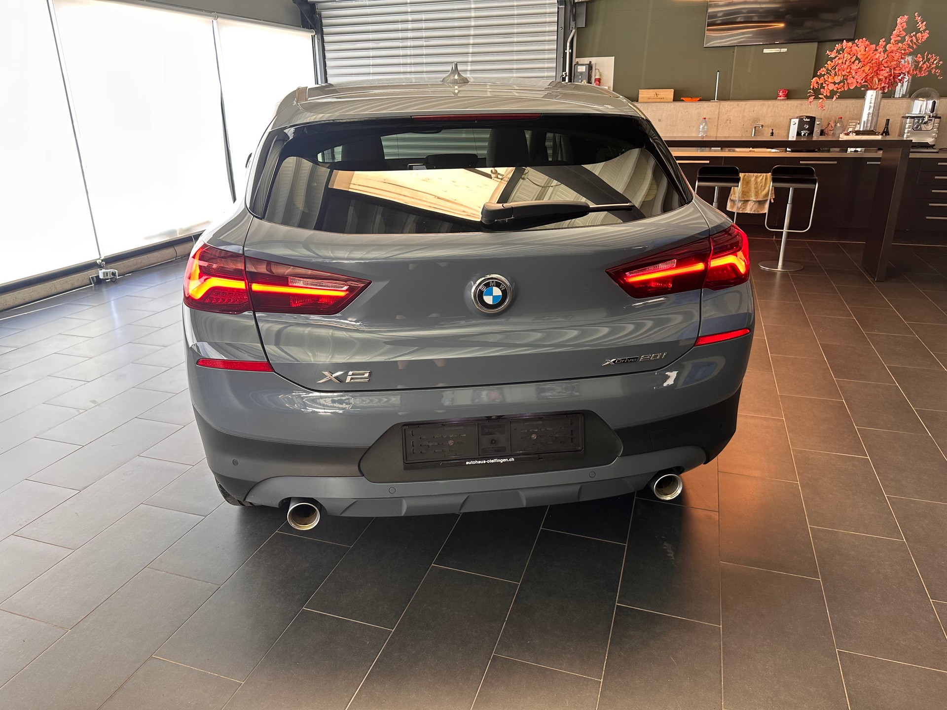 BMW X2 20i xDrive-image-18