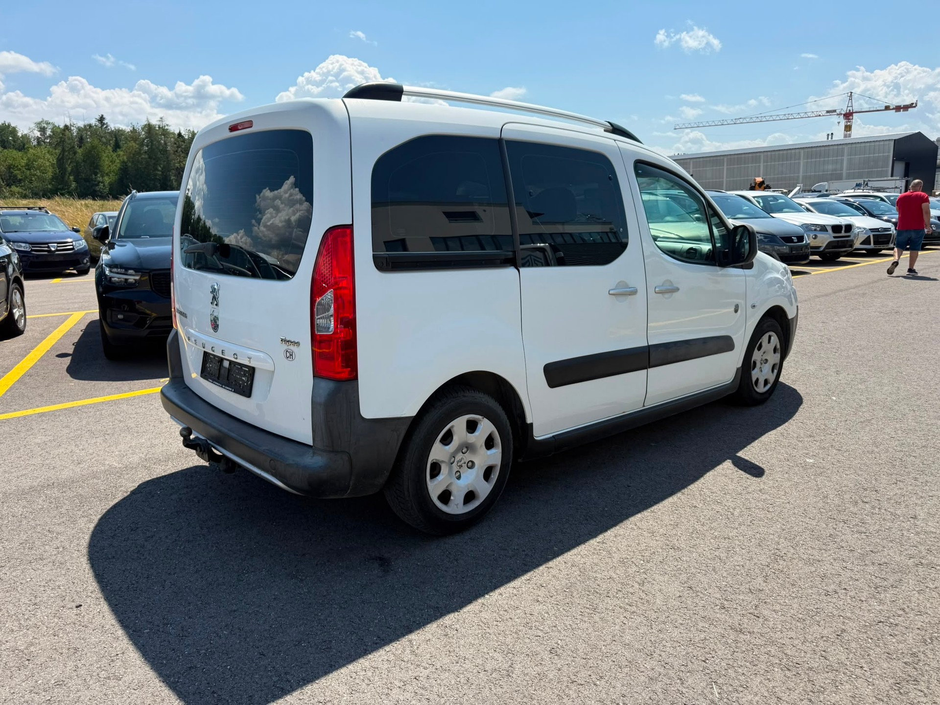 PEUGEOT Partner 1.6 HDI Trendy Clim (Pack)-image-5