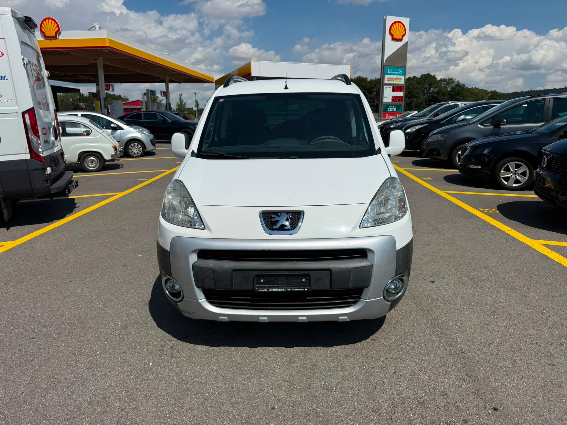 PEUGEOT Partner 1.6 HDI Trendy Clim (Pack)-image-1