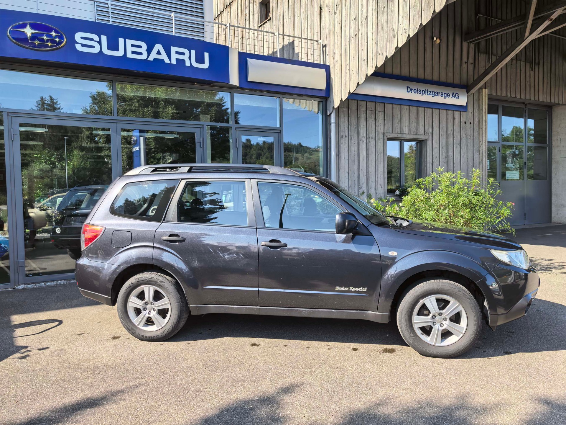 SUBARU Forester 2.0X Swiss Automatic-image-3
