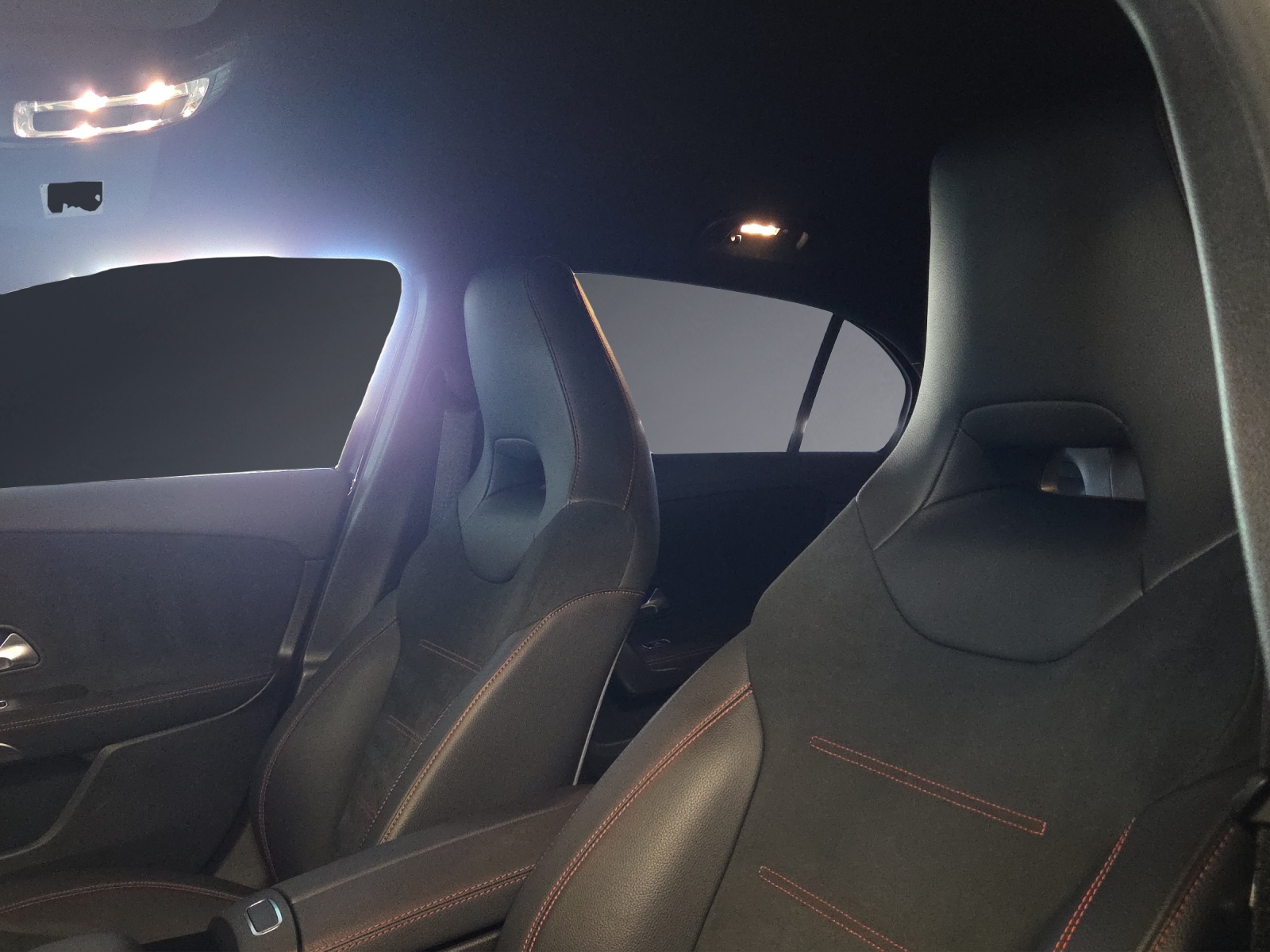 MERCEDES-BENZ A 200 AMG Line-image-7