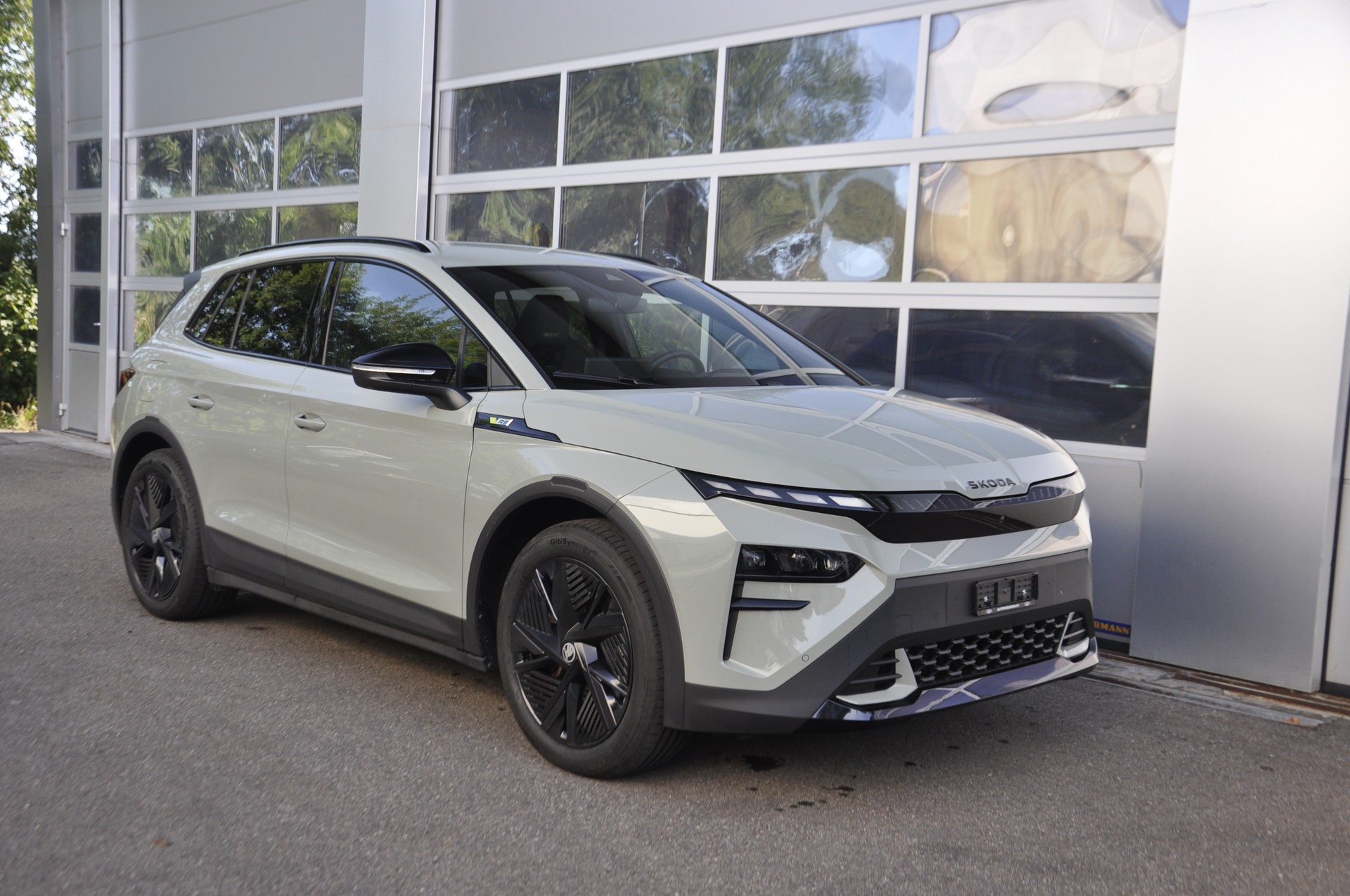 SKODA Elroq RS 4x4 I Anhängerkupplung