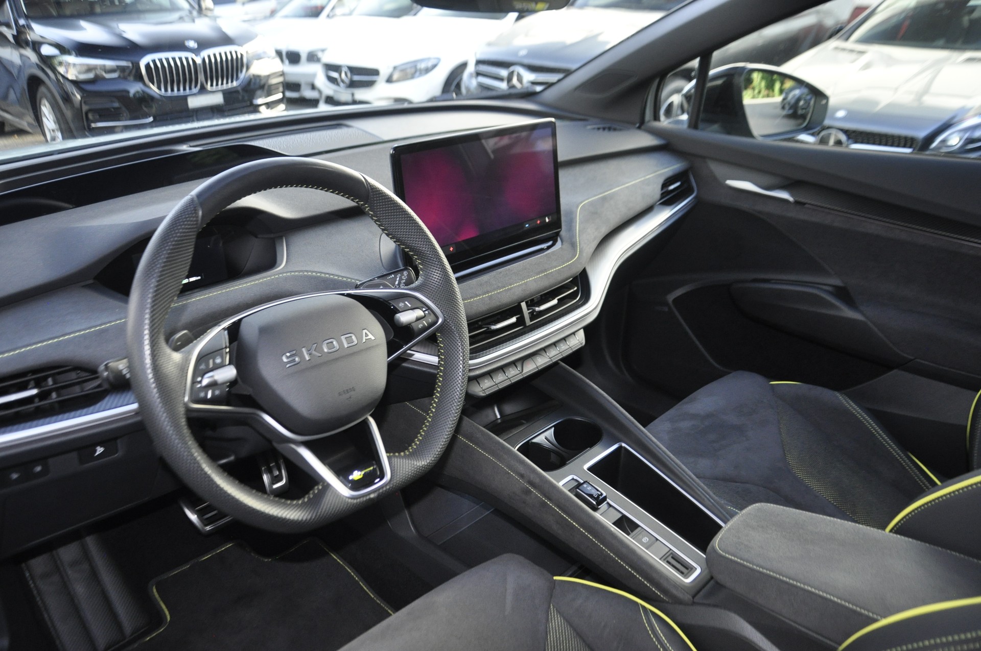 SKODA Elroq RS 4x4 I Anhängerkupplung-image-5
