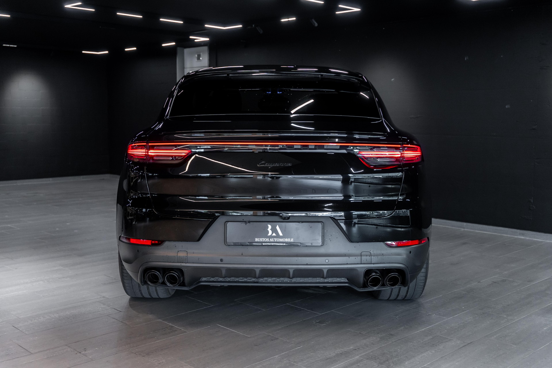 PORSCHE Cayenne Coupé Platinum Edition / CH Auto / Garantie / Pano-Dach / Full Black uvm..-image-7