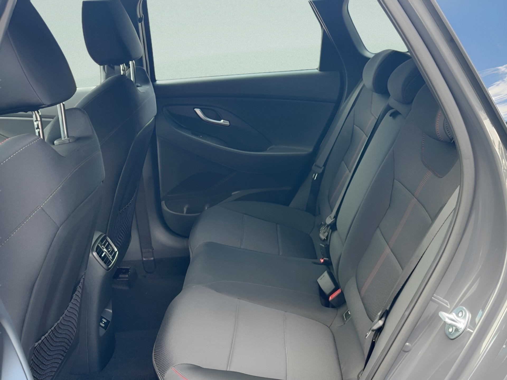 HYUNDAI i30 Wagon 1.6 T-GDi N-Line DCT-image-18