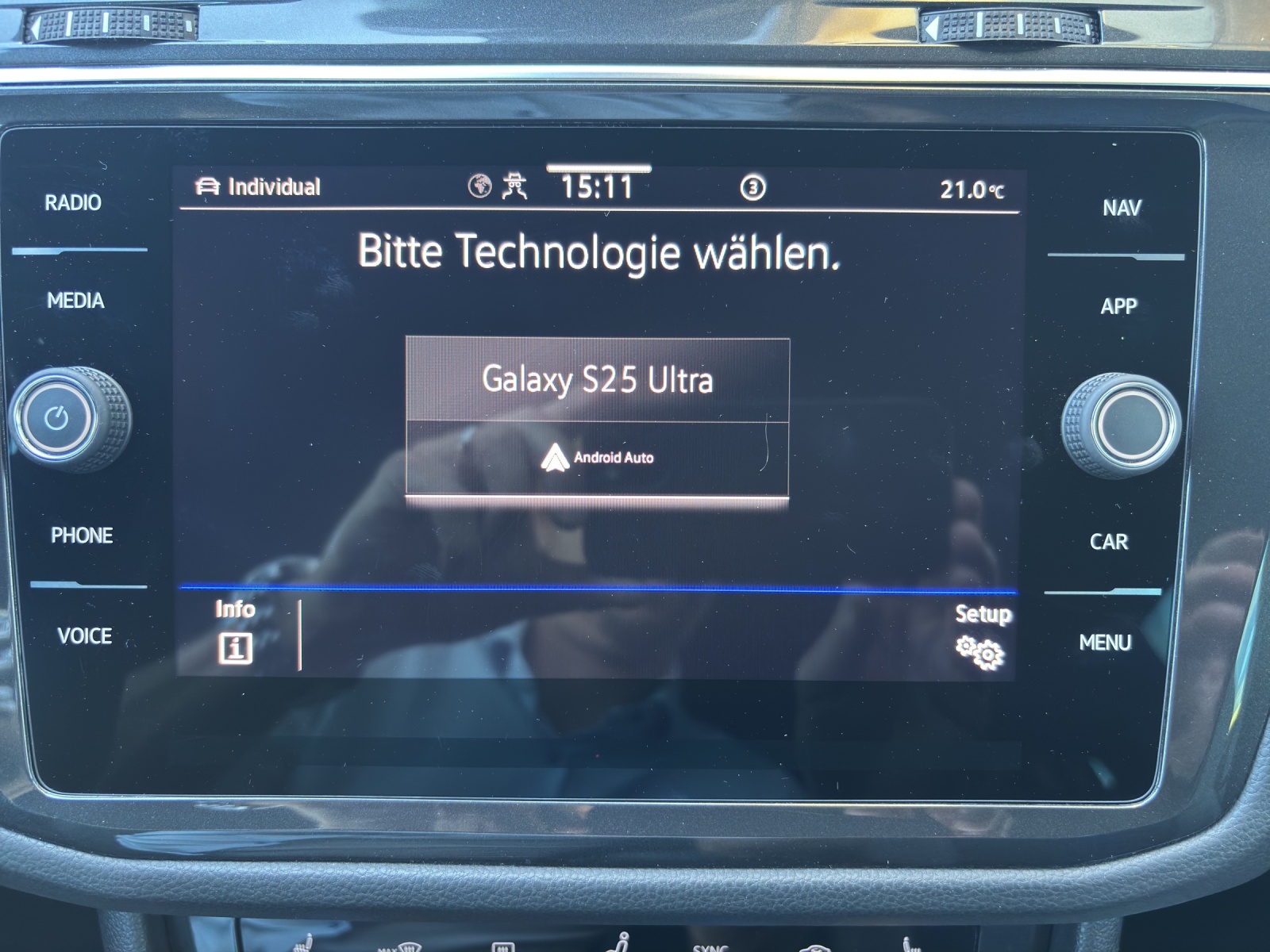 VW Tiguan 2.0TSI R 4Motion DSG mit AHK & Winterreifen-image-25