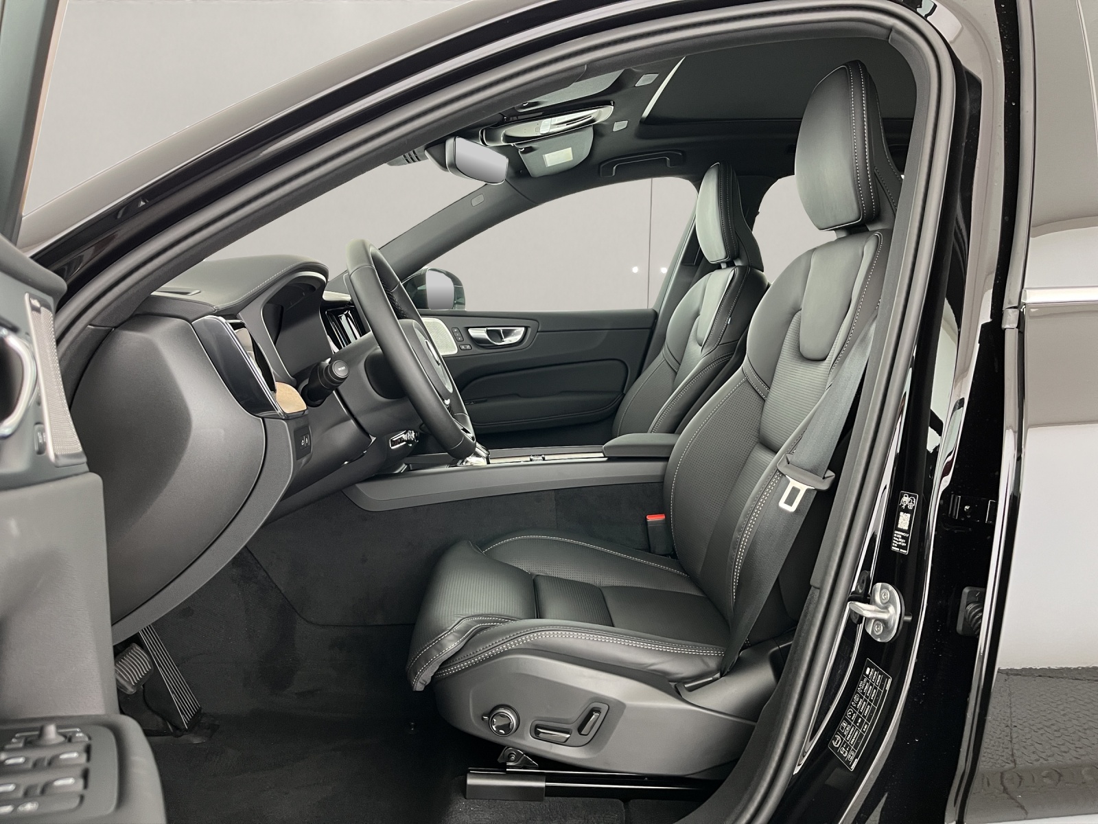 VOLVO XC60 2.0 T8 TE Ultra Bright eAWD-image-8