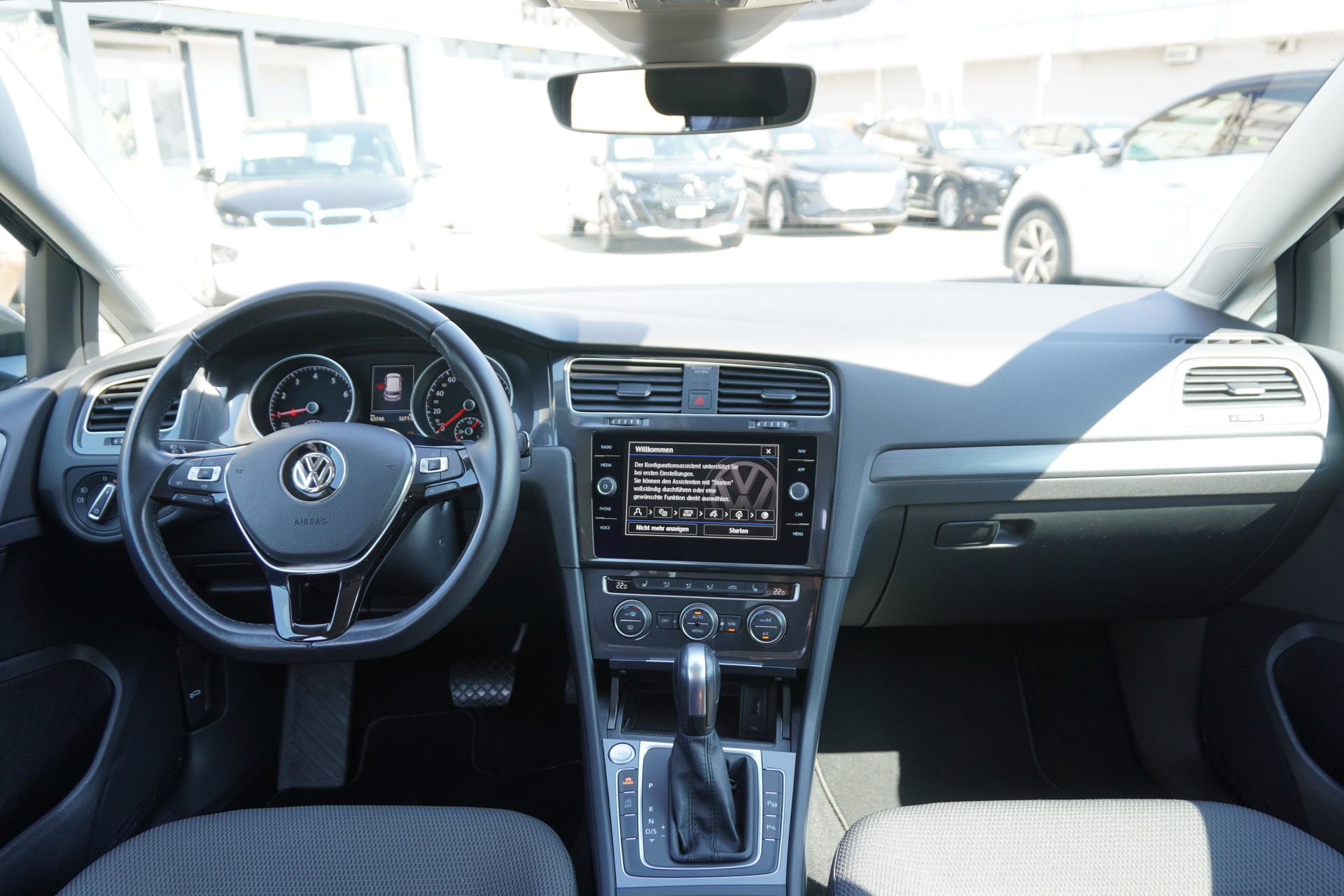 VW Golf 1.5 TSI EVO Edition 45 DSG-image-13