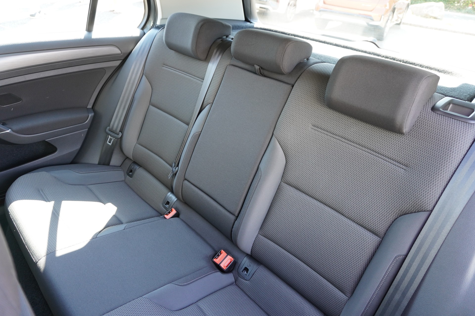 VW Golf 1.5 TSI EVO Edition 45 DSG-image-11
