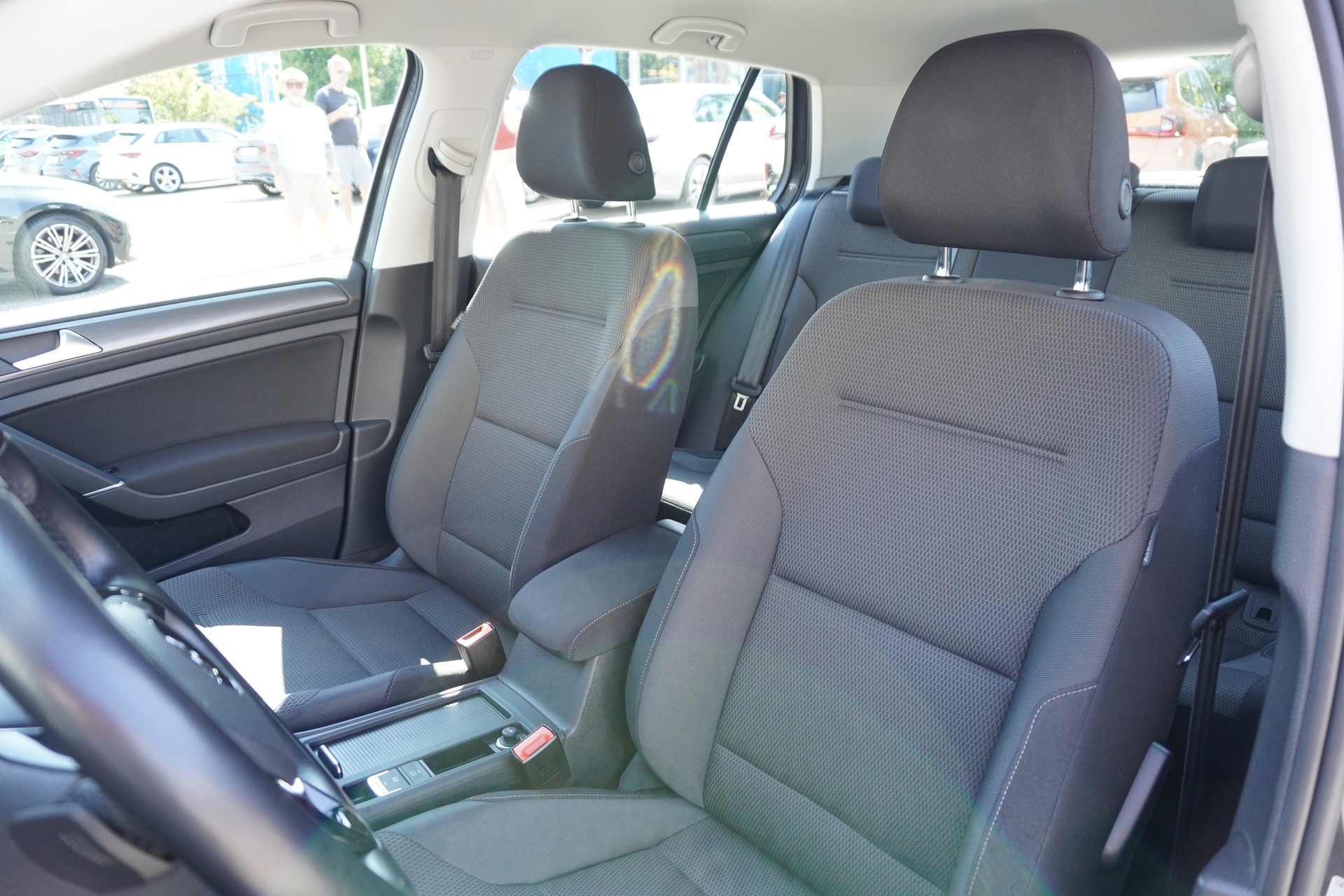 VW Golf 1.5 TSI EVO Edition 45 DSG-image-10