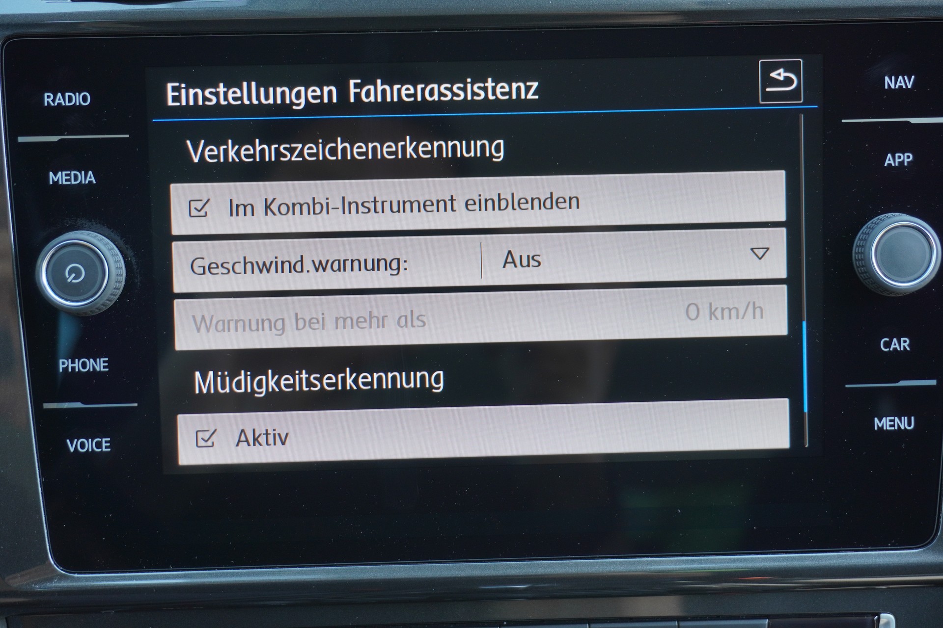 VW Golf 1.5 TSI EVO Edition 45 DSG-image-23