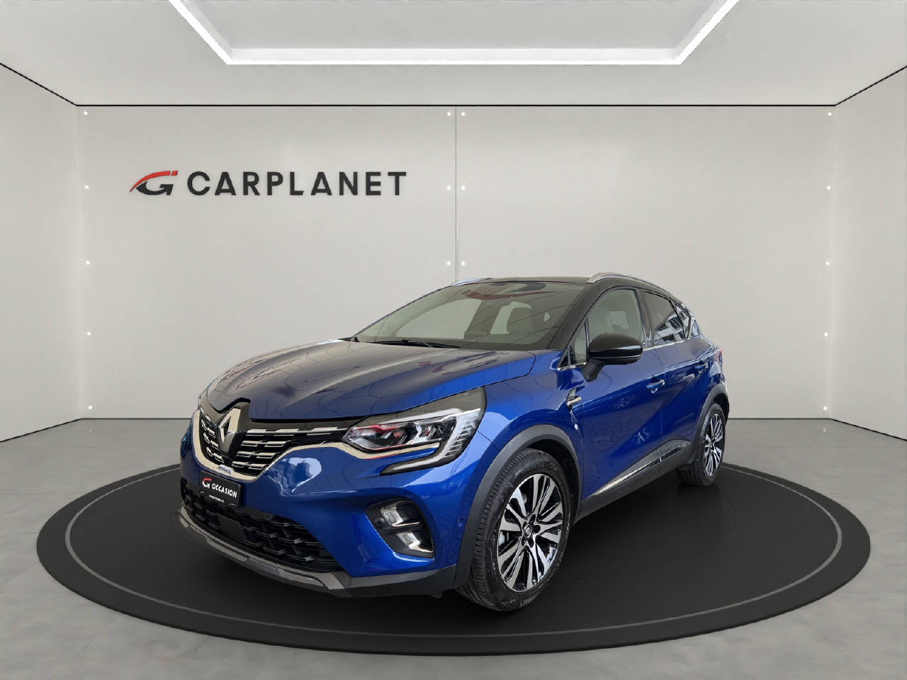 RENAULT Captur 1.6 E-Tech Plug-in Initiale-image-0