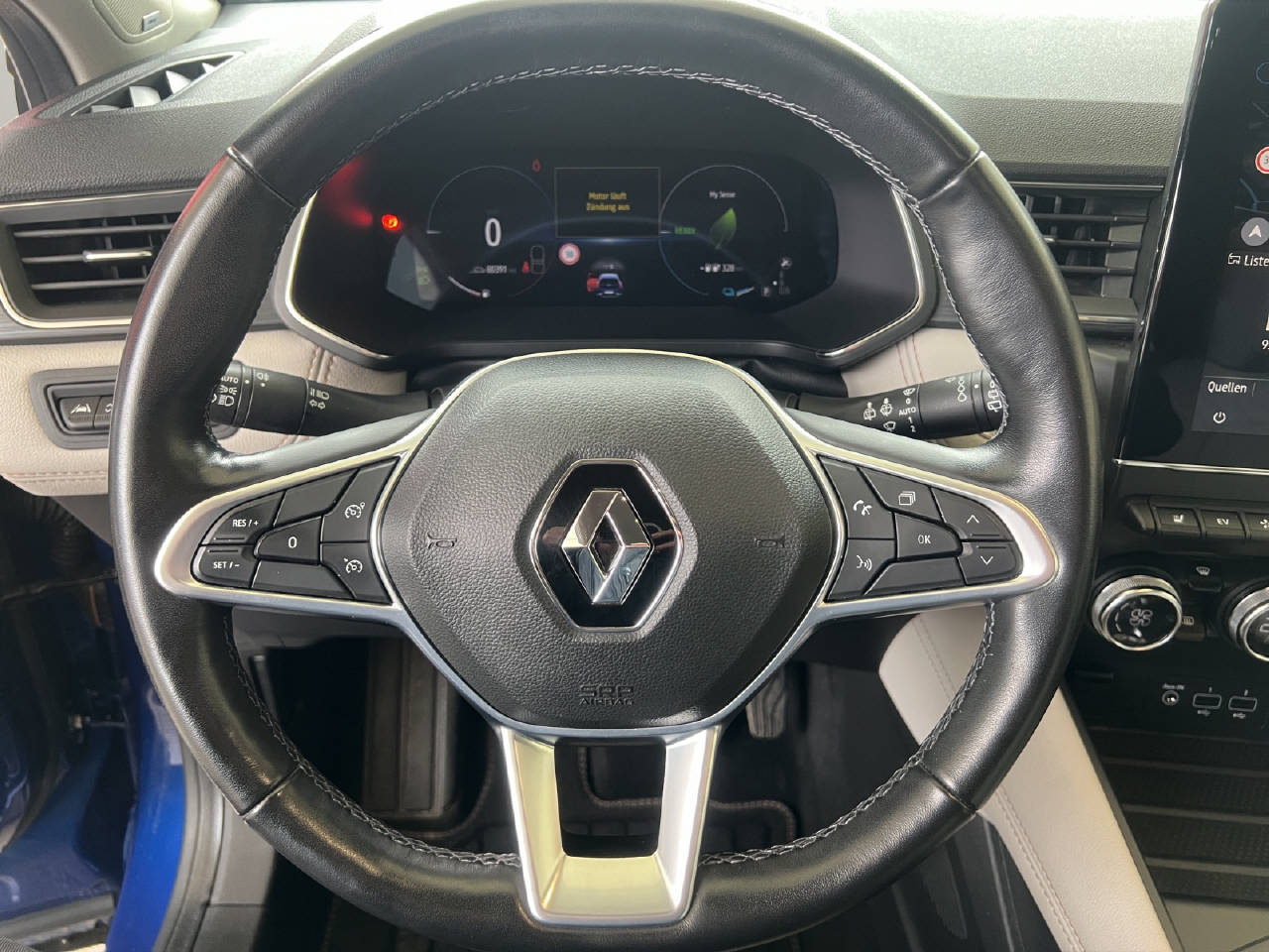 RENAULT Captur 1.6 E-Tech Plug-in Initiale-image-15