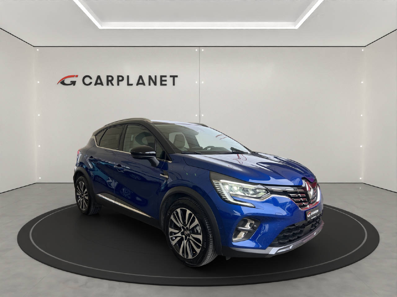 RENAULT Captur 1.6 E-Tech Plug-in Initiale-image-7